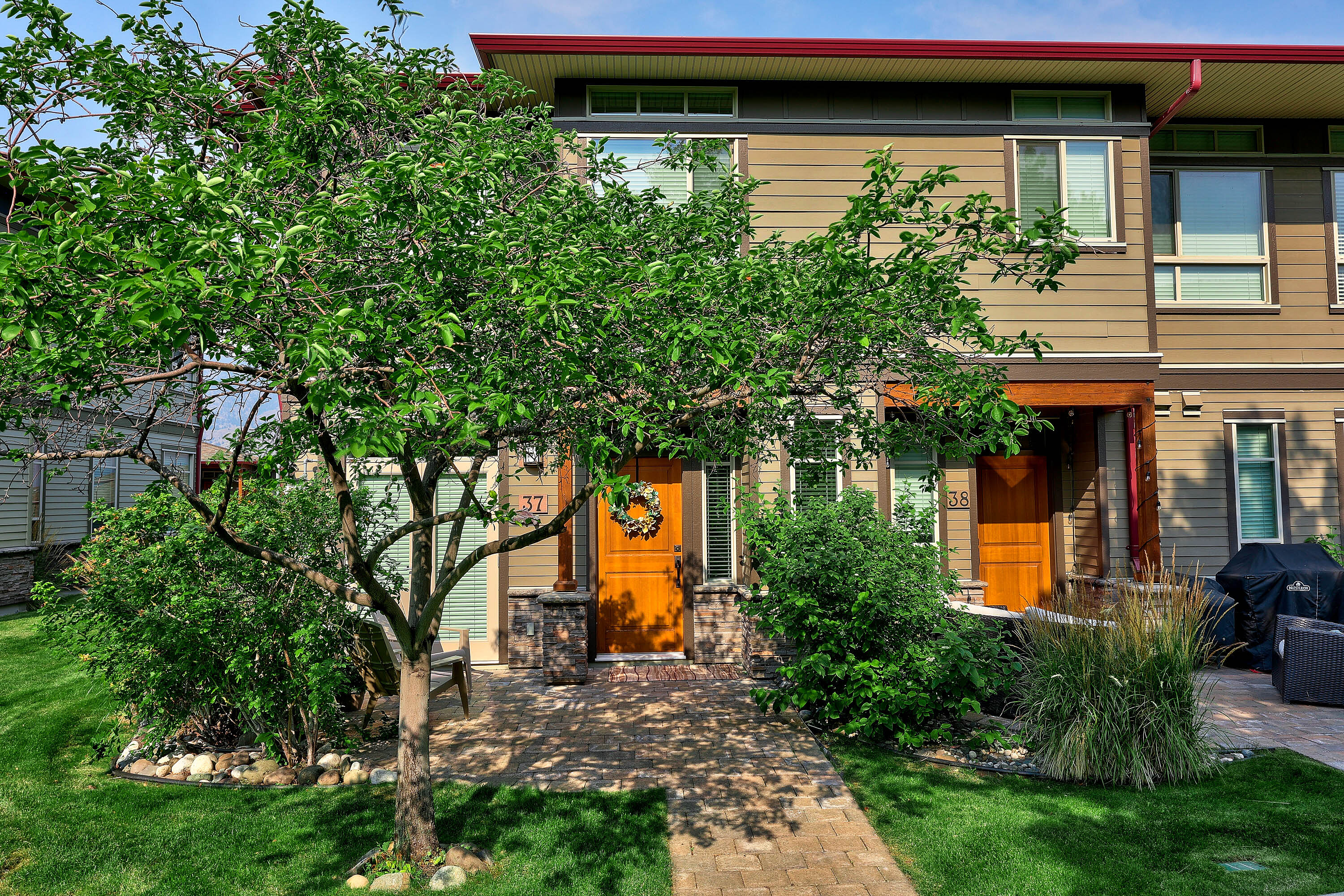  Glorious Townhouse in Tobiano - 物件實景