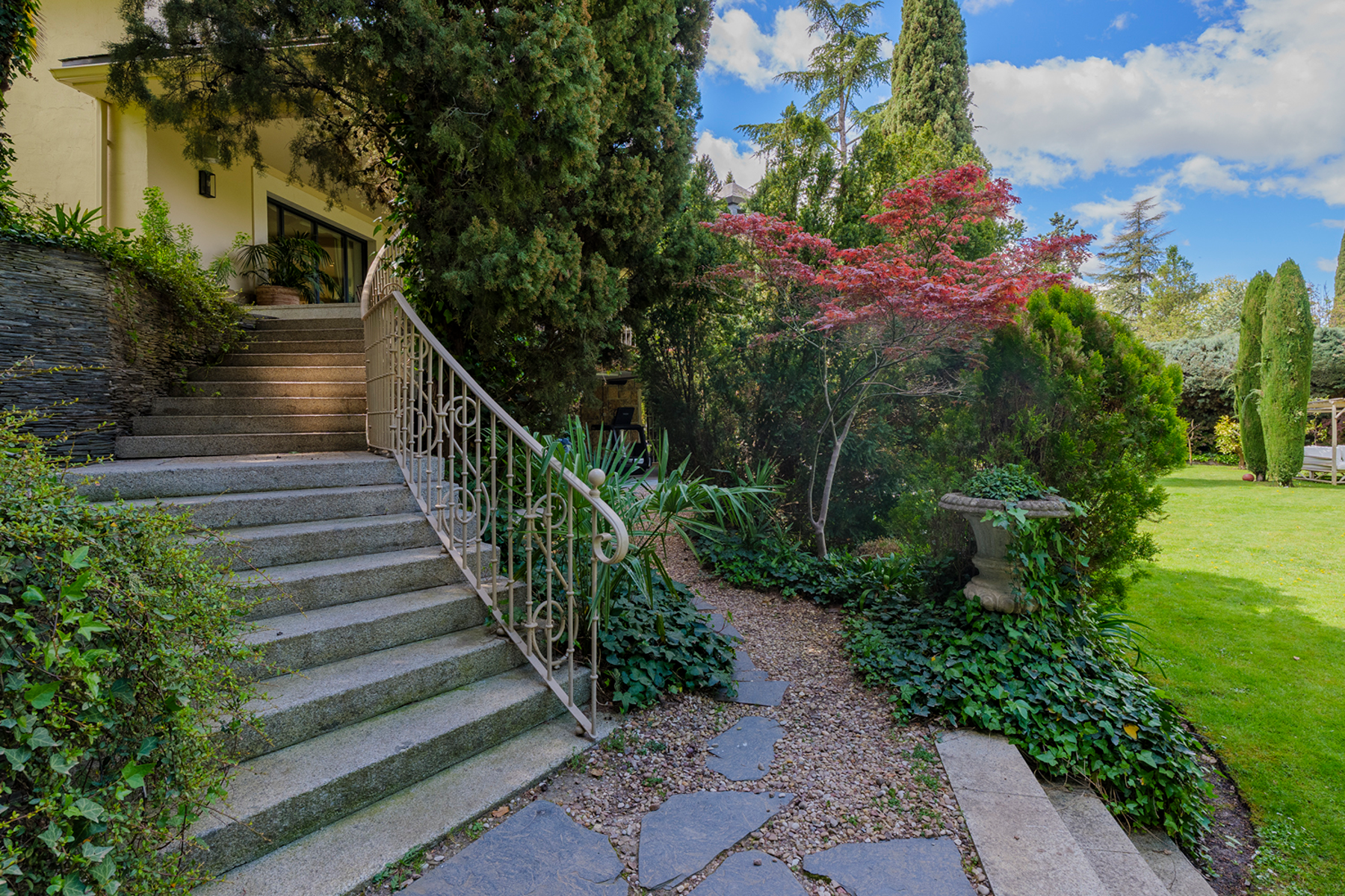  Villa with pool and garden in Somosaguas - 物件實景