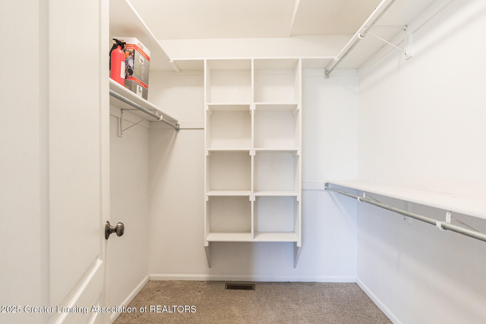 East Lansing, Michigan, 48823, United States, 5 Bedrooms Bedrooms, ,3 BathroomsBathrooms,Residential,For Sale,1991518