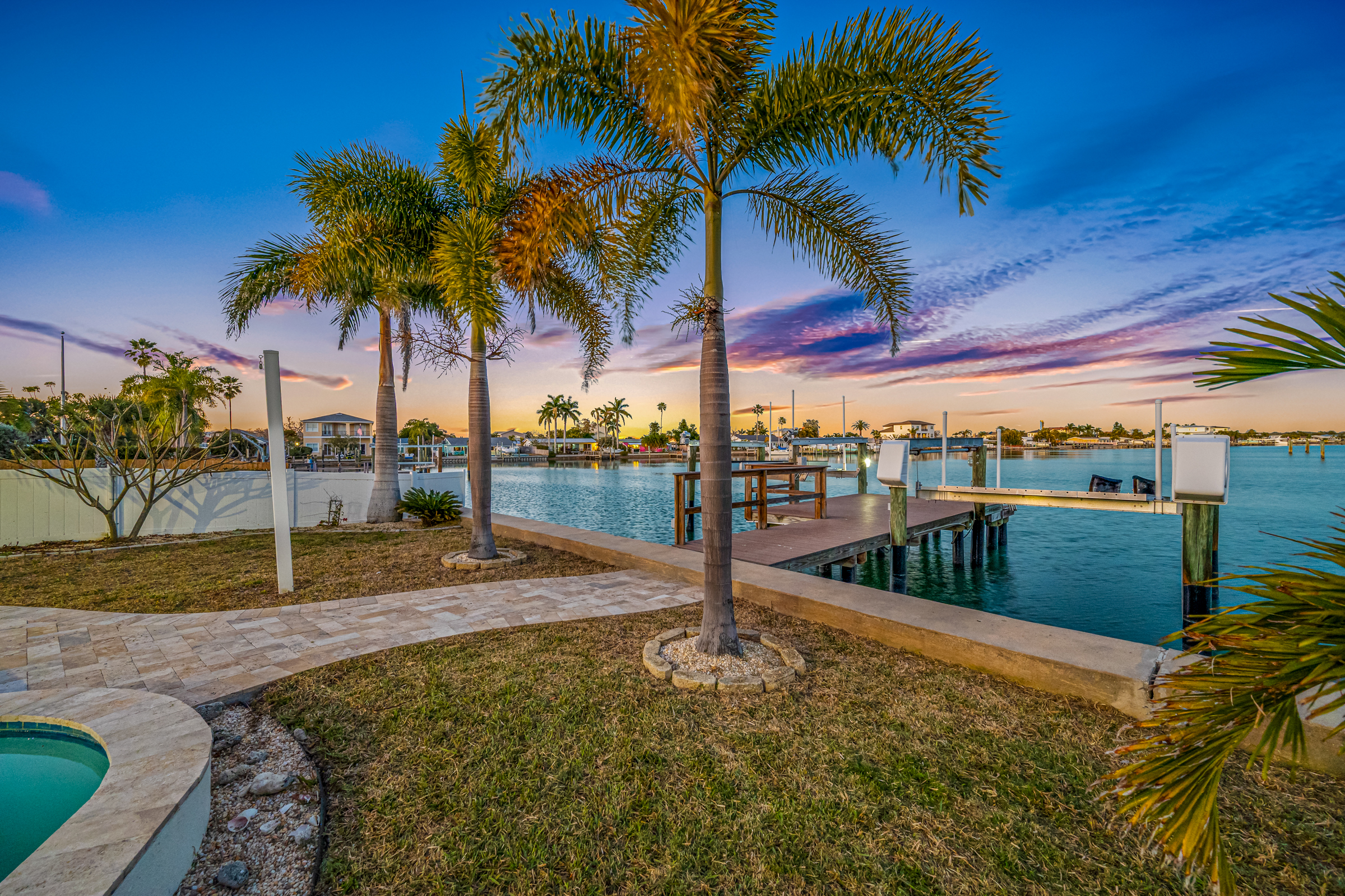 North Redington Beach, Florida, 33708, United States, 3 Bedrooms Bedrooms, ,2 BathroomsBathrooms,Residential,For Sale,2017347