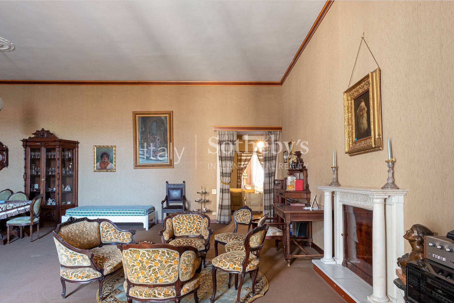  Magnificent representative apartment in historic palace - 物件實景