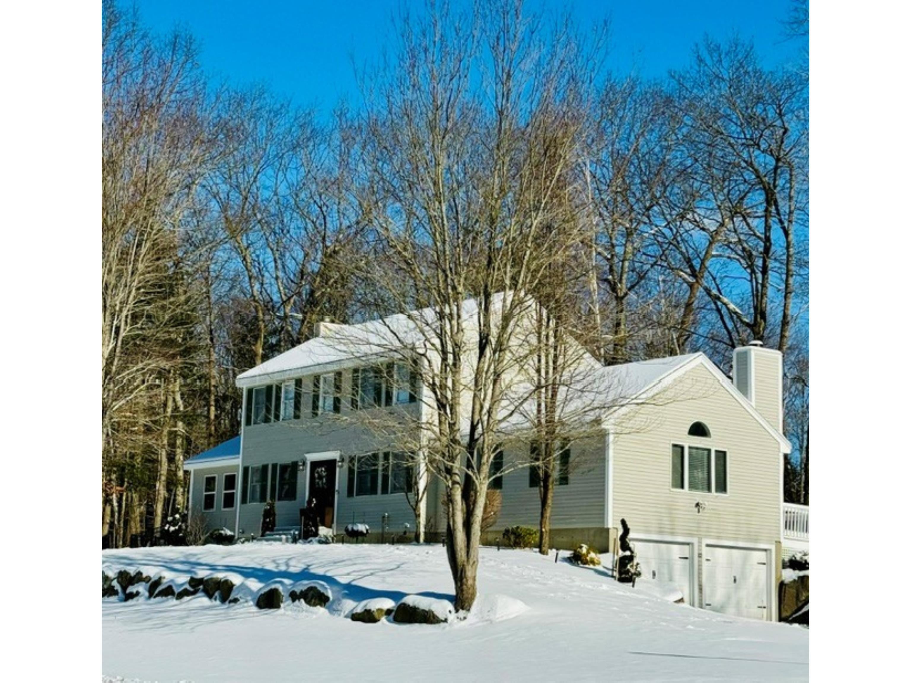 Hooksett, New Hampshire, 03106, United States, 3 Bedrooms Bedrooms, ,1 BathroomBathrooms,Residential,For Sale,2002155