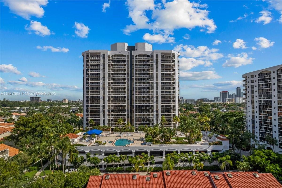 3598 Yacht Club Dr Unit 302, Aventura, Florida, 33180, United States, 3 Bedrooms Bedrooms, ,2 BathroomsBathrooms,Residential,For Sale,3598 Yacht Club Dr Unit 302,1622452