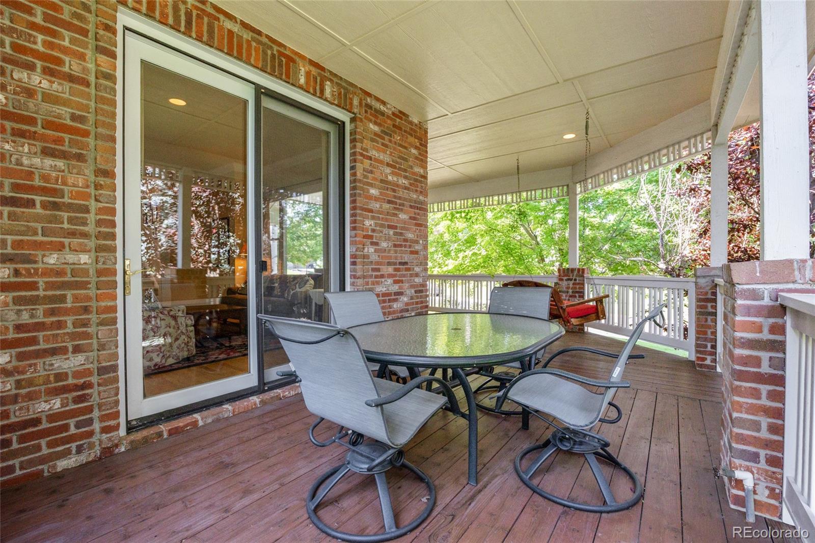 Littleton, Colorado, 80127, United States, 4 Bedrooms Bedrooms, ,4 BathroomsBathrooms,Residential,For Sale,1940937