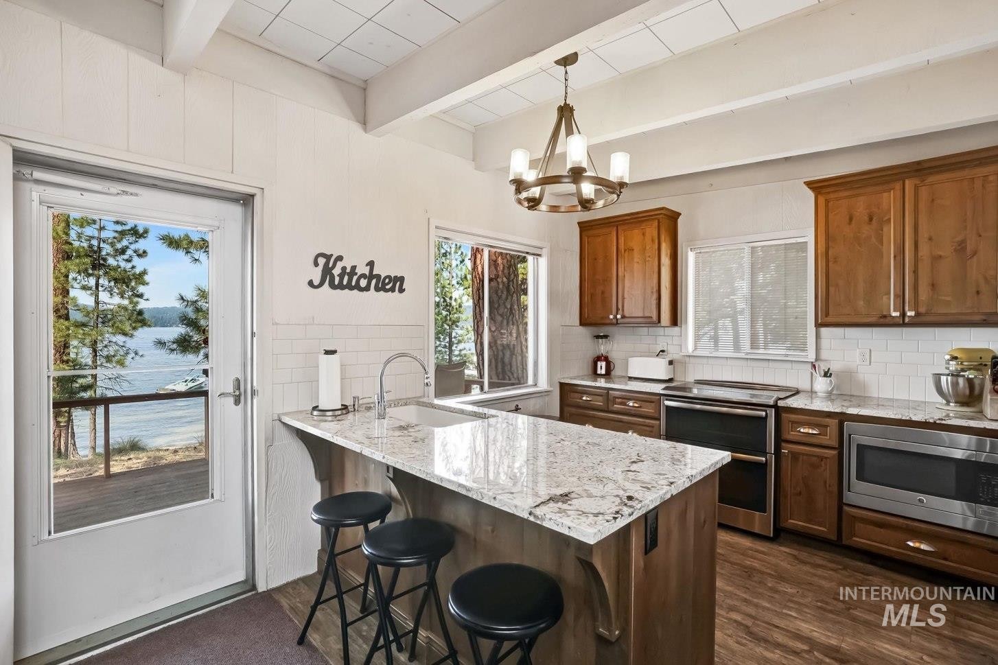 McCall, Idaho, 83638, United States, 4 Bedrooms Bedrooms, ,2 BathroomsBathrooms,Residential,For Sale,1982729