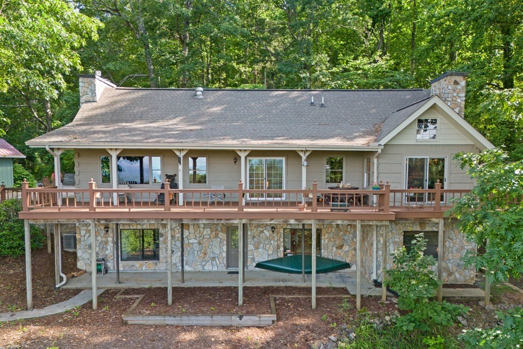 Hiawassee, Georgia, 30546, United States, 3 Bedrooms Bedrooms, ,3 BathroomsBathrooms,Residential,For Sale,1880461