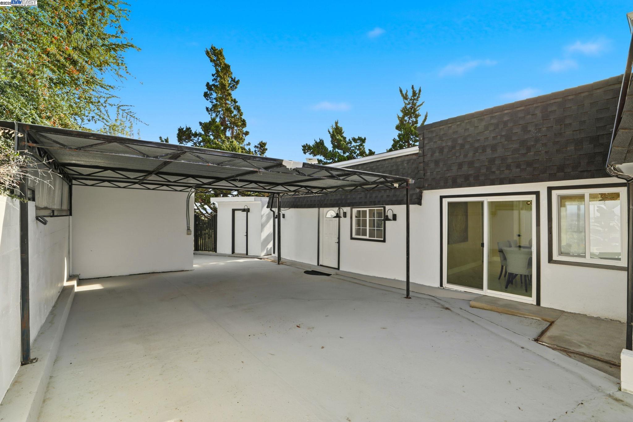 San Jose, California, 95127, United States, 4 Bedrooms Bedrooms, ,4 BathroomsBathrooms,Residential,For Sale,1988045