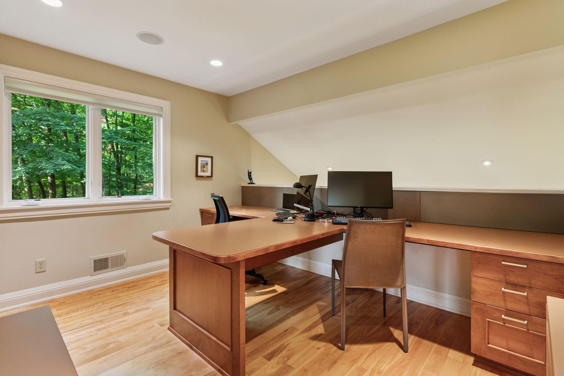 Plymouth, Minnesota, 55391, United States, 4 Bedrooms Bedrooms, ,2 BathroomsBathrooms,Residential,For Sale,1960712