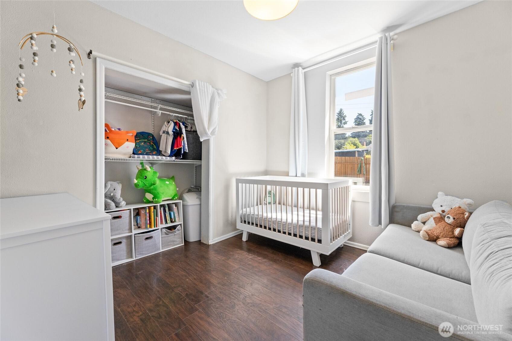 SEATTLE, Washington, 98108, United States, 4 Bedrooms Bedrooms, ,1 BathroomBathrooms,Residential,For Sale,1890479