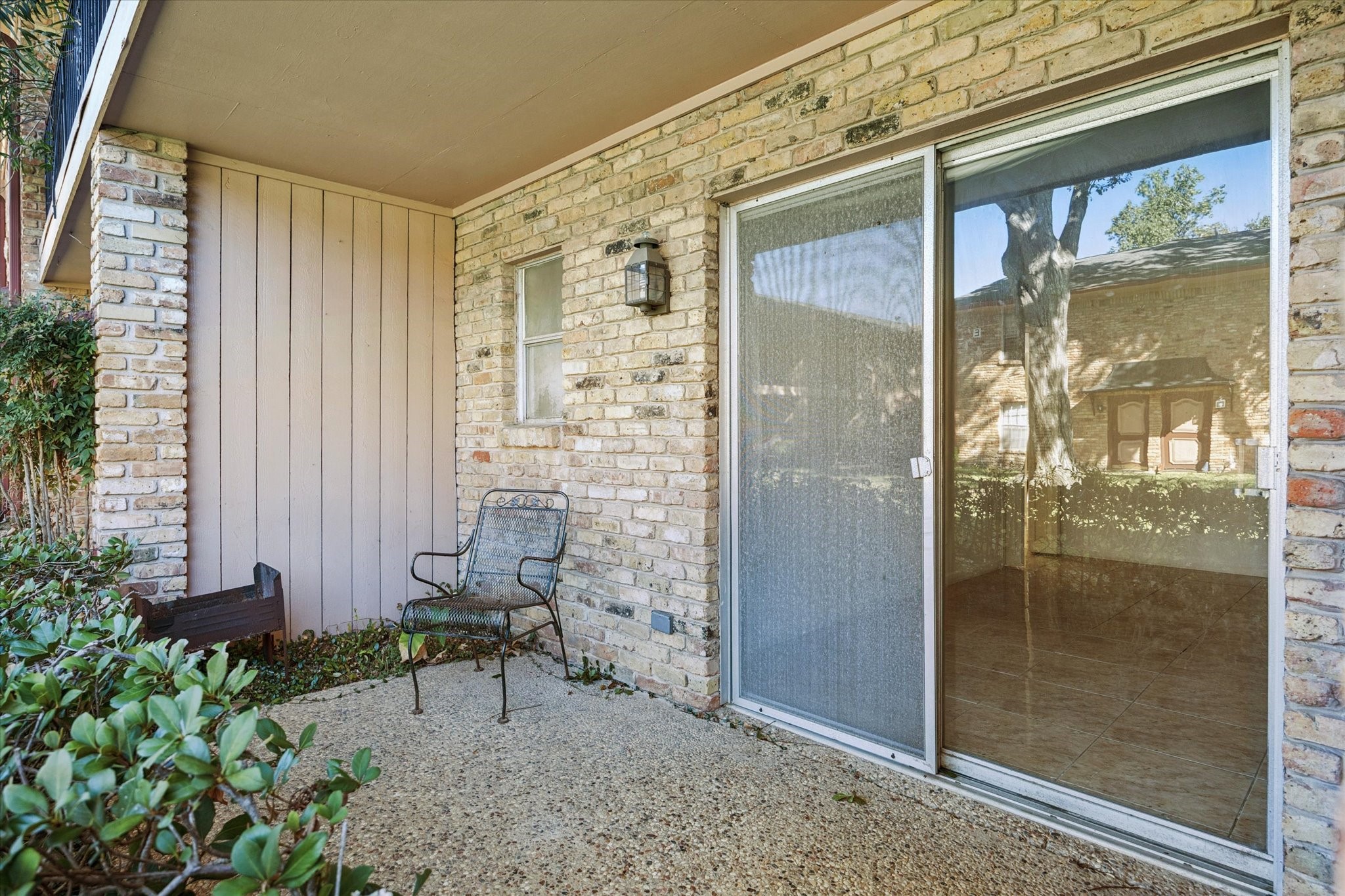  7600 Burgoyne Road #143 - 物件實景