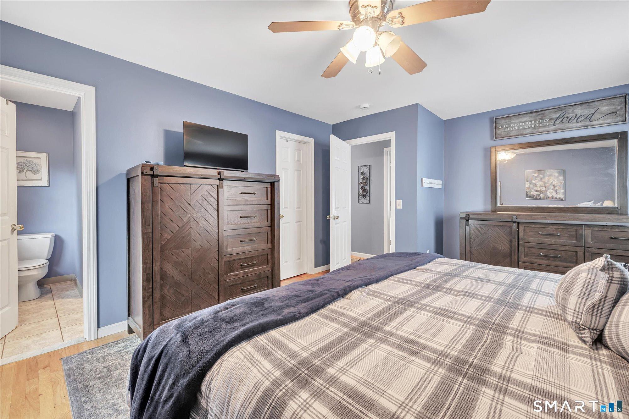 Ansonia, Connecticut, 06401, United States, 4 Bedrooms Bedrooms, ,4 BathroomsBathrooms,Residential,For Sale,2048150