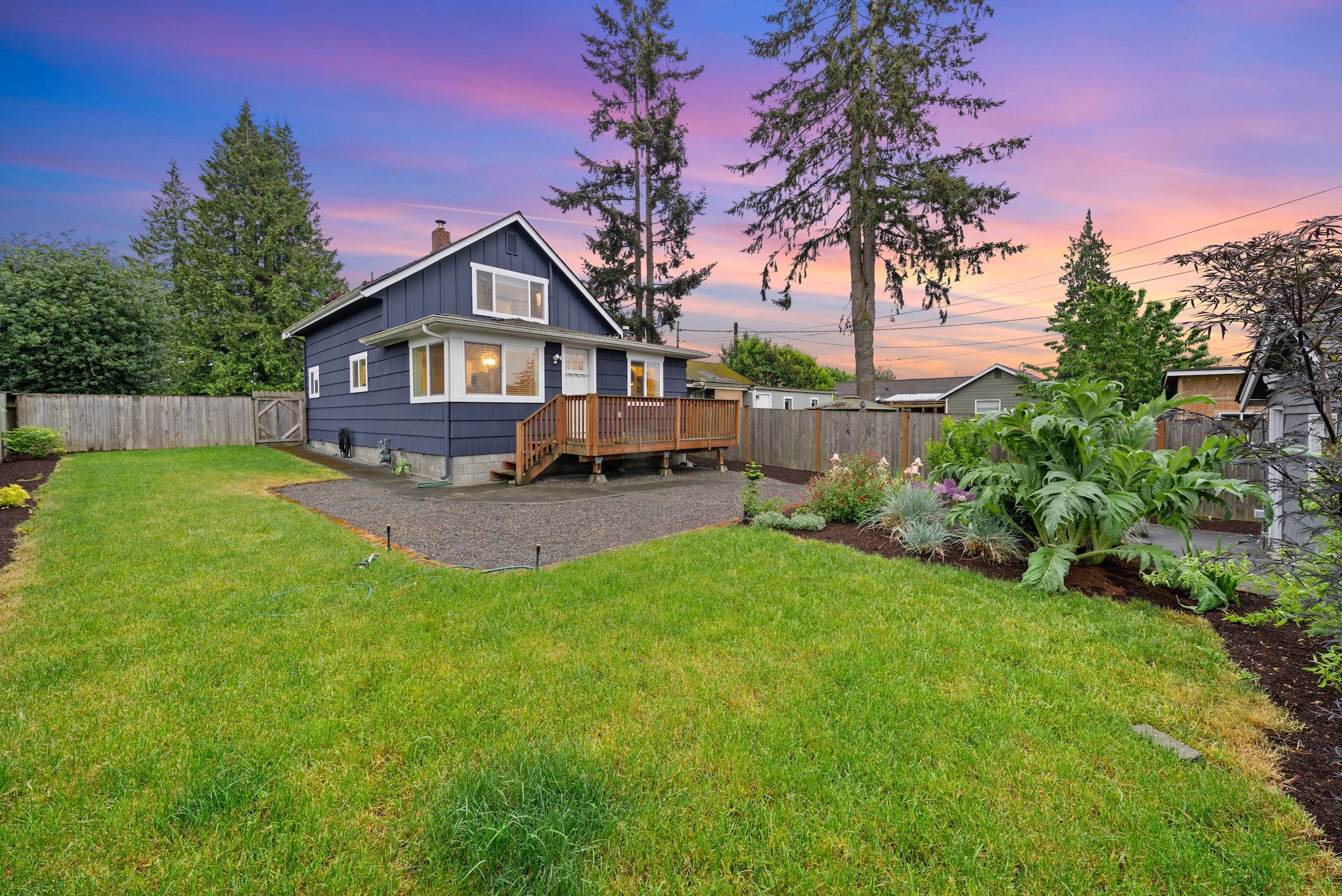  Classic Charm of an Everett Craftsman - 物件實景