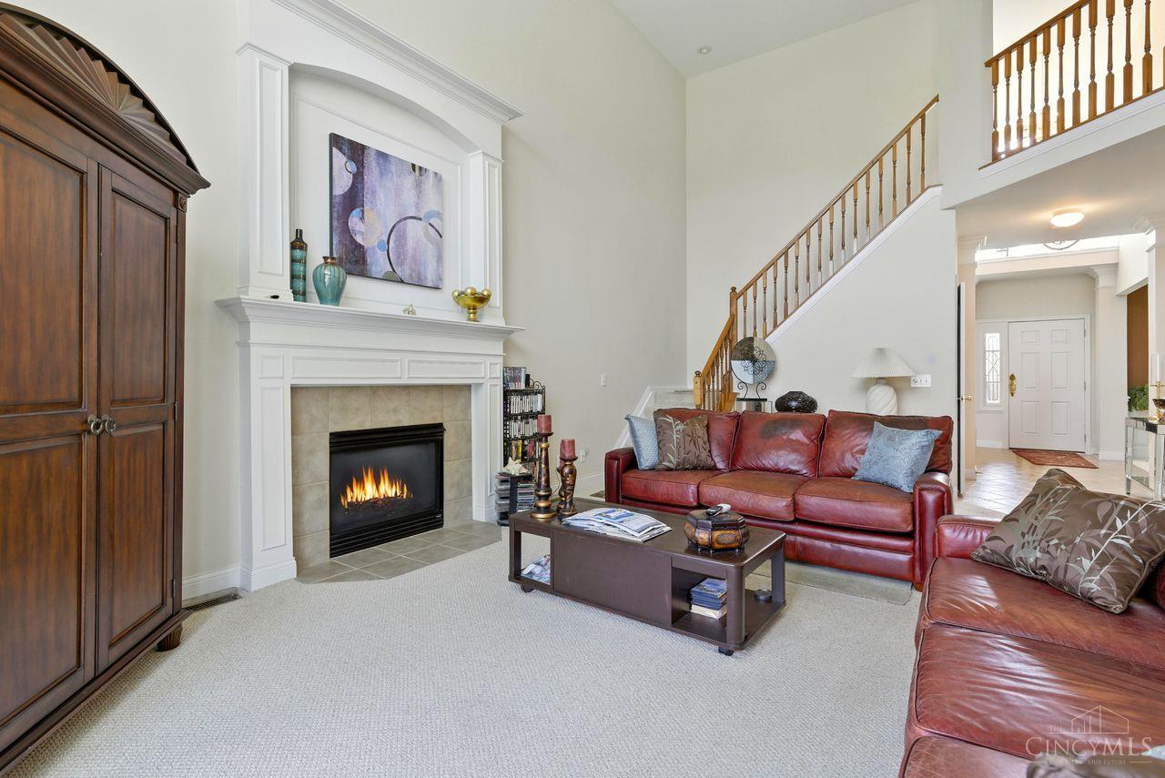 Fairfield Twp, Ohio, 45011, United States, 4 Bedrooms Bedrooms, ,4 BathroomsBathrooms,Residential,For Sale,1949510