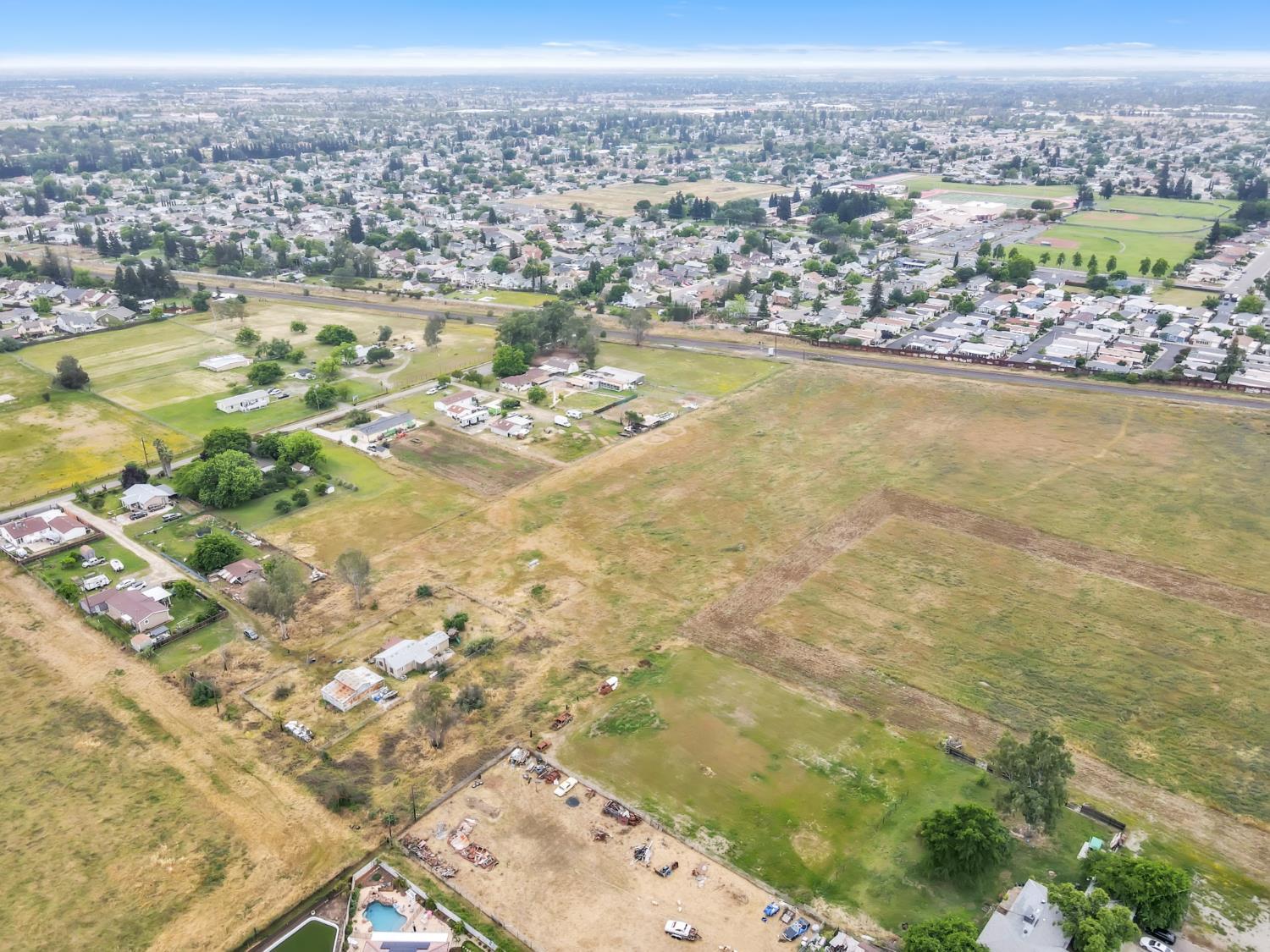 Sacramento, California, 95828, United States, ,Land,For Sale,2040311