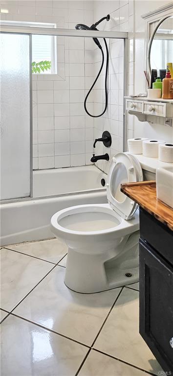 Los Angeles, California, 90044, United States, 7 Bedrooms Bedrooms, ,Residential,For Sale,1974904