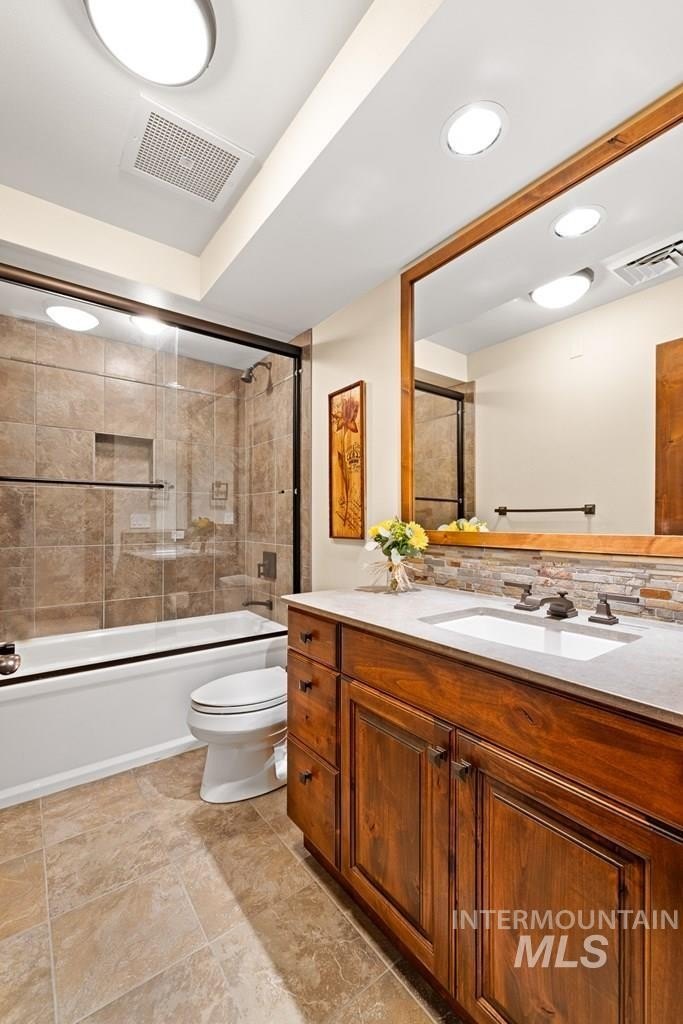 McCall, Idaho, 83638, United States, 2 Bedrooms Bedrooms, ,2 BathroomsBathrooms,Residential,For Sale,1979037