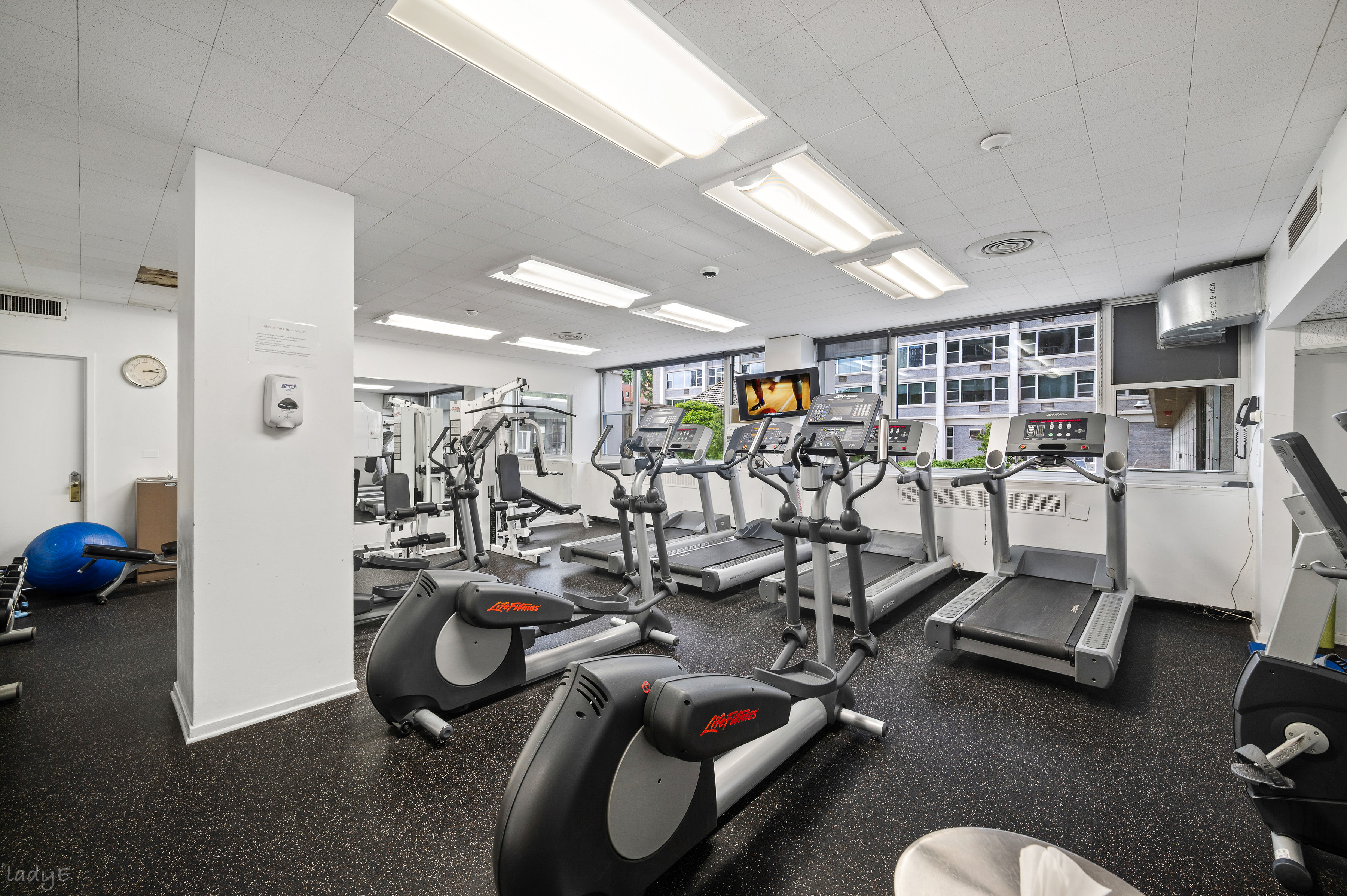  4250 N Marine Drive, Chicago, IL, 60613 - 物件實景