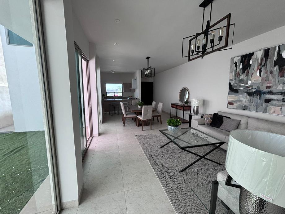 COLINA VERDE, Torreón, Coahuila de Zaragoza, 27023, Mexico, 4 Bedrooms Bedrooms, ,4 BathroomsBathrooms,Residential,For Sale,COLINA VERDE,1613841