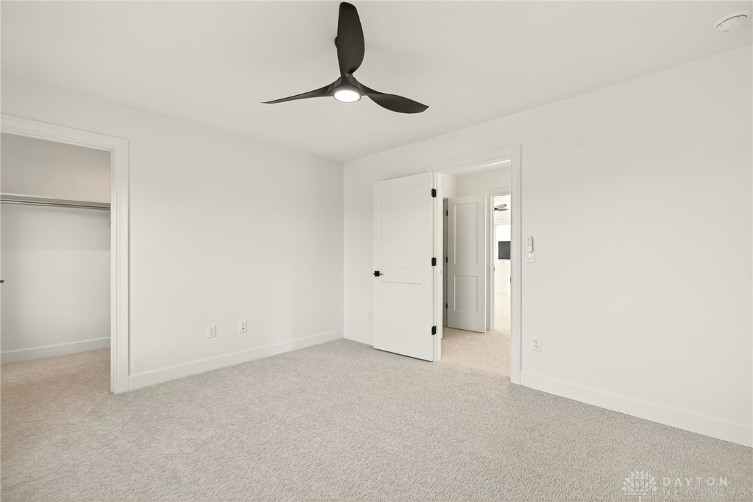 Washington Twp, Ohio, 45458, United States, 5 Bedrooms Bedrooms, ,5 BathroomsBathrooms,Residential,For Sale,1988352