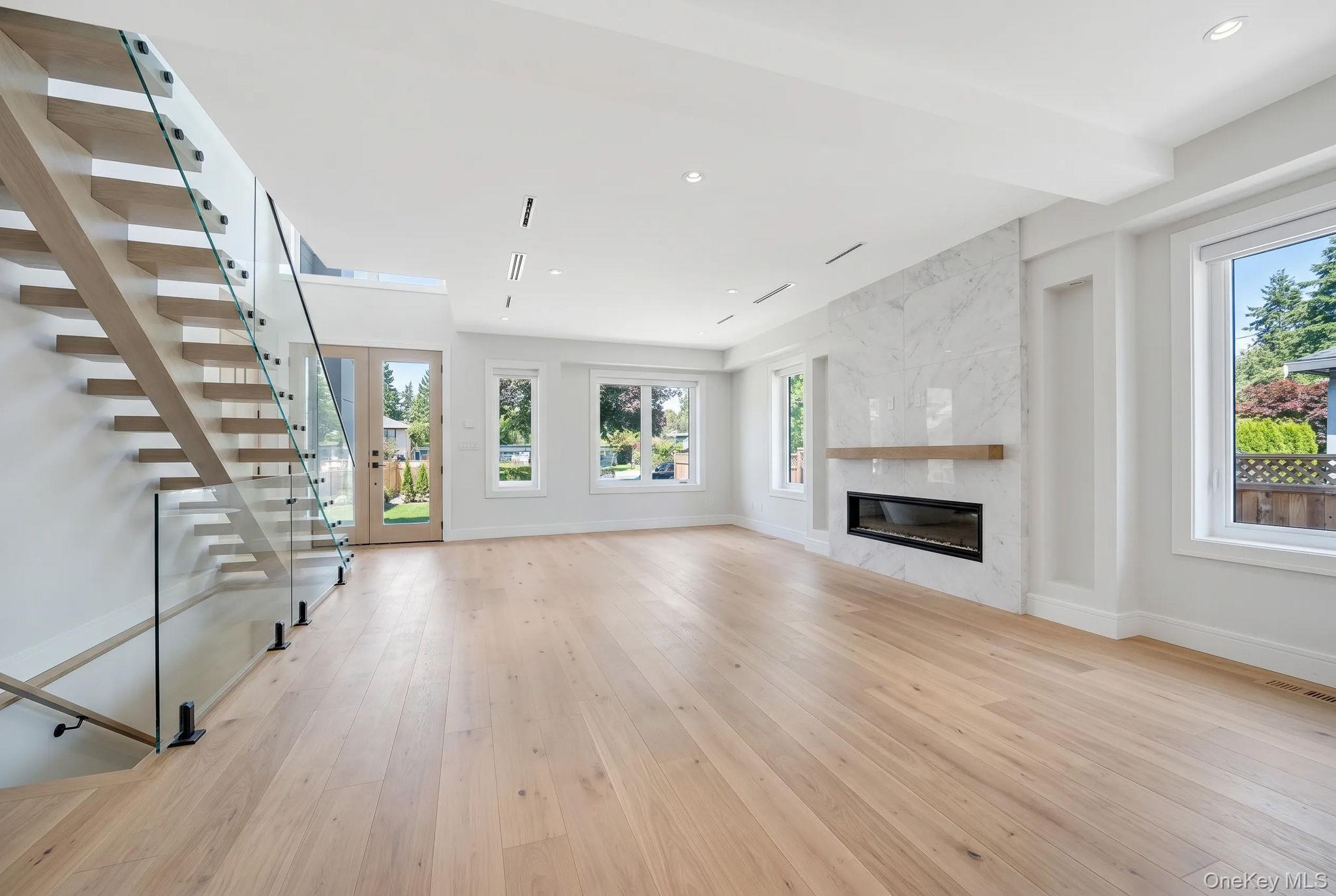  748 Carman Avenue, Westbury, NY, 11590 - 物件實景
