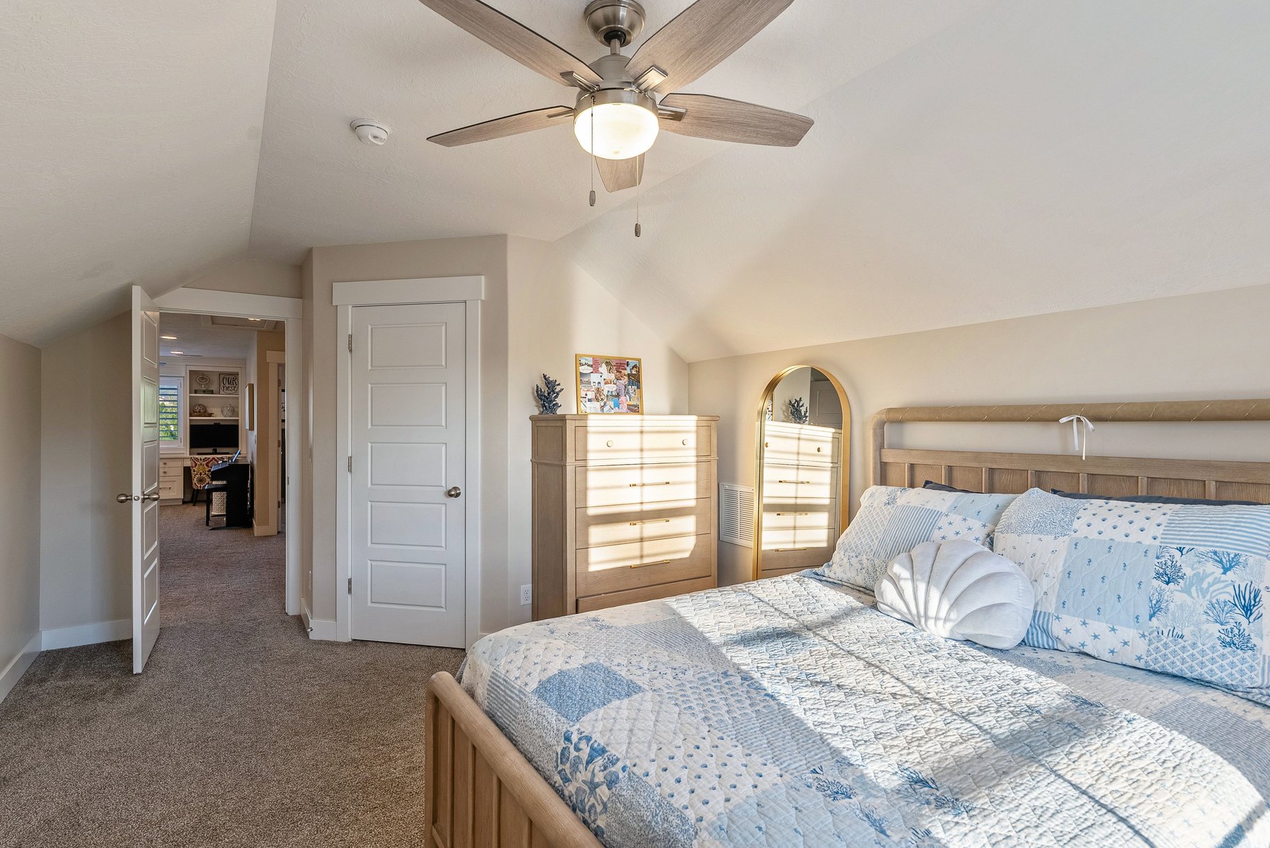  Elegant Two Story with Views of Wasatch Front - 物件實景