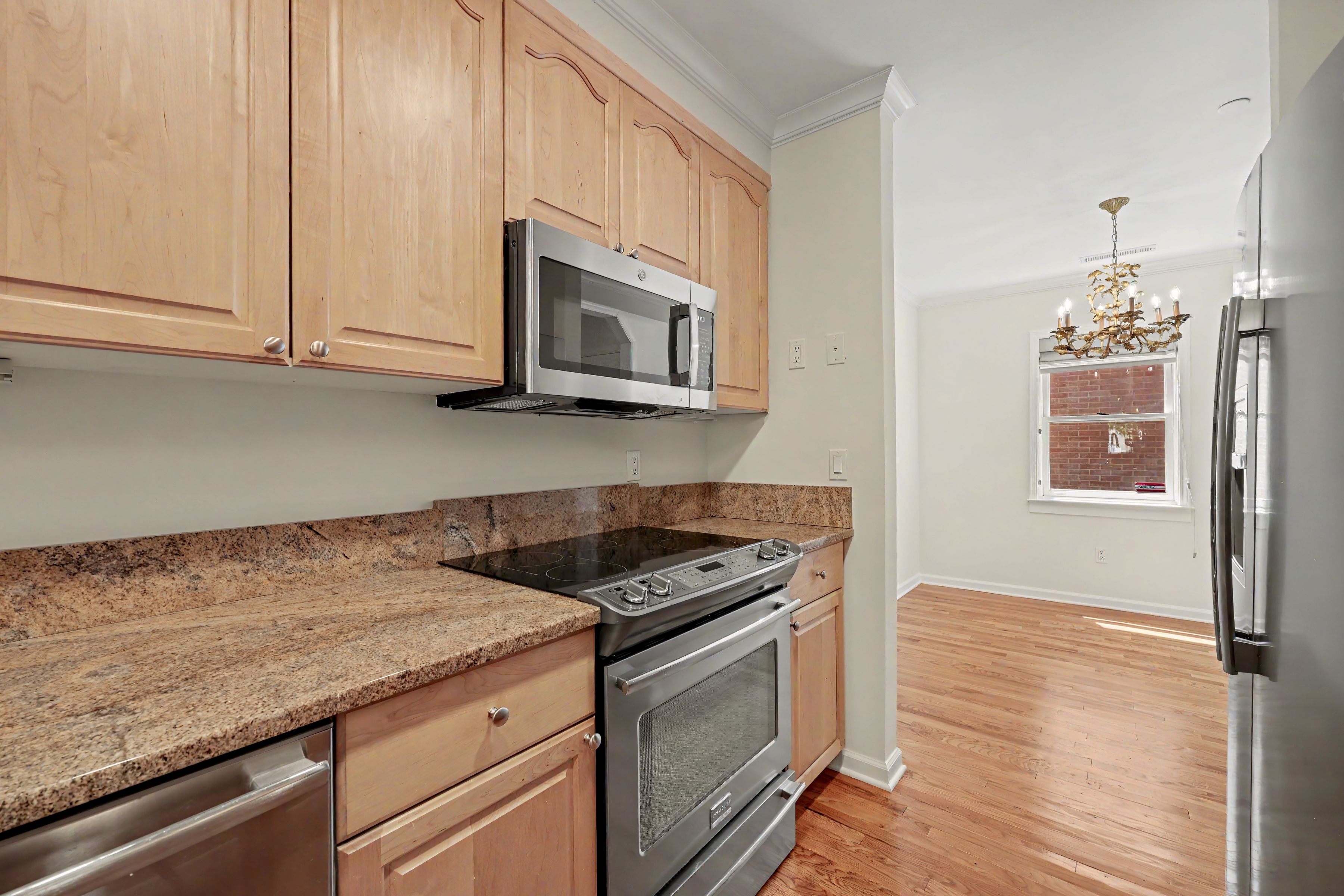  51 Forest Avenue APT 48 - 物件實景