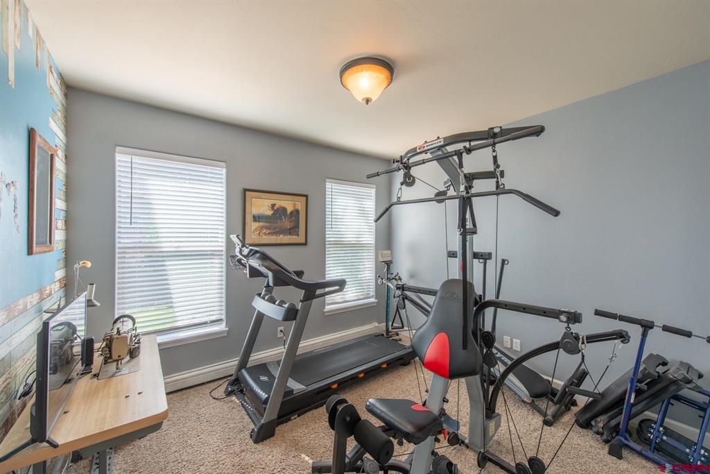 Montrose, Colorado, 81401, United States, 3 Bedrooms Bedrooms, ,2 BathroomsBathrooms,Residential,For Sale,1977098