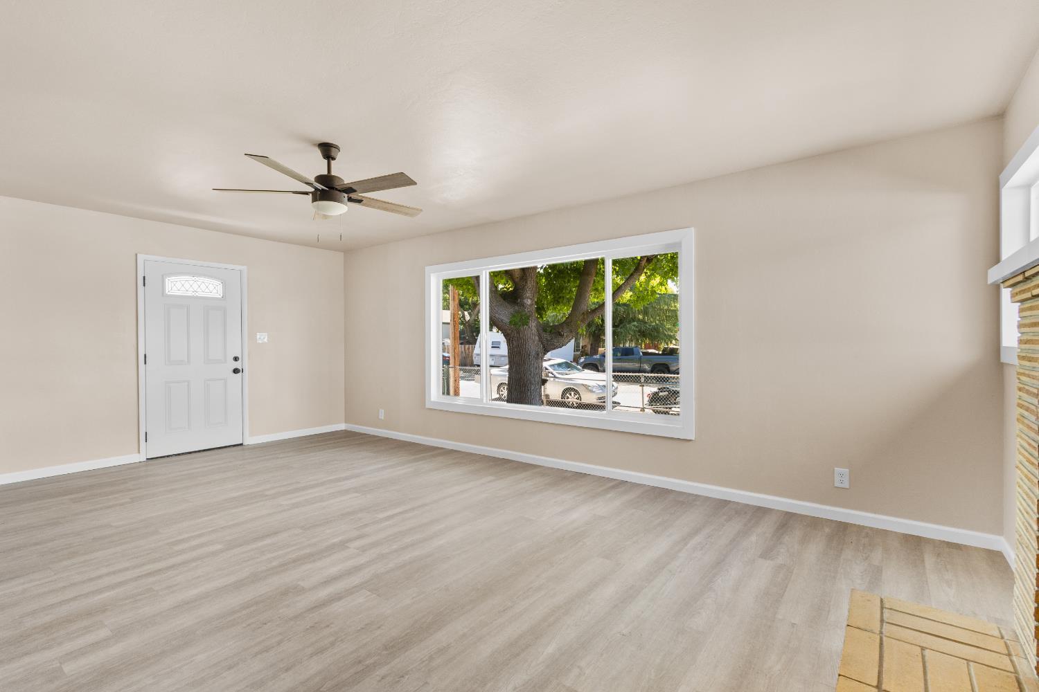 Roseville, California, 95678, United States, 3 Bedrooms Bedrooms, ,2 BathroomsBathrooms,Residential,For Sale,1923515