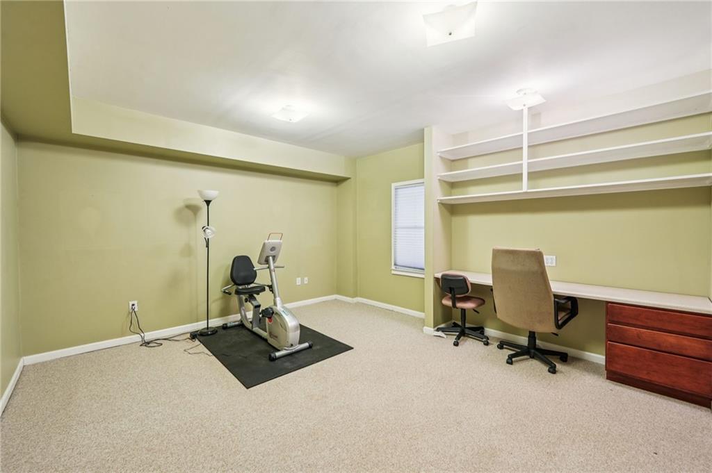 Kennesaw, Georgia, 30144, United States, 5 Bedrooms Bedrooms, ,3 BathroomsBathrooms,Residential,For Sale,1942982