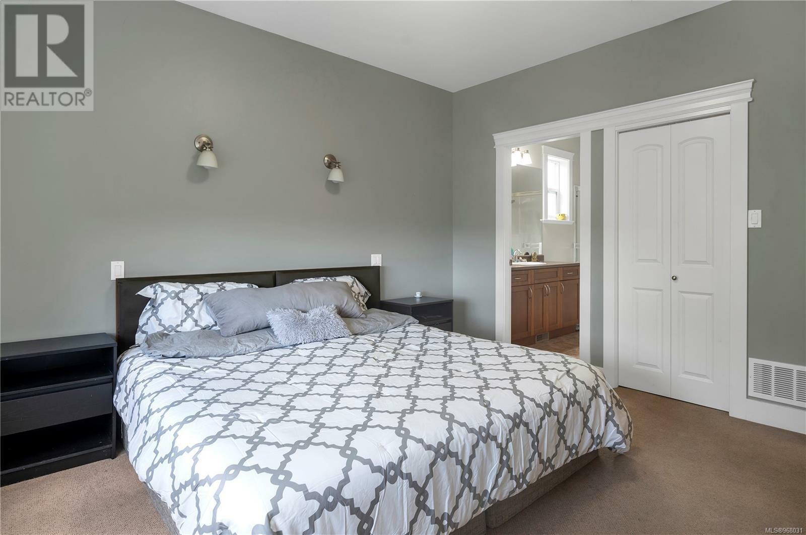 CAMPBELL RIVER, British Columbia, V9H 1V3, CA, 6 Bedrooms Bedrooms, ,4 BathroomsBathrooms,Residential,For Sale,1874294