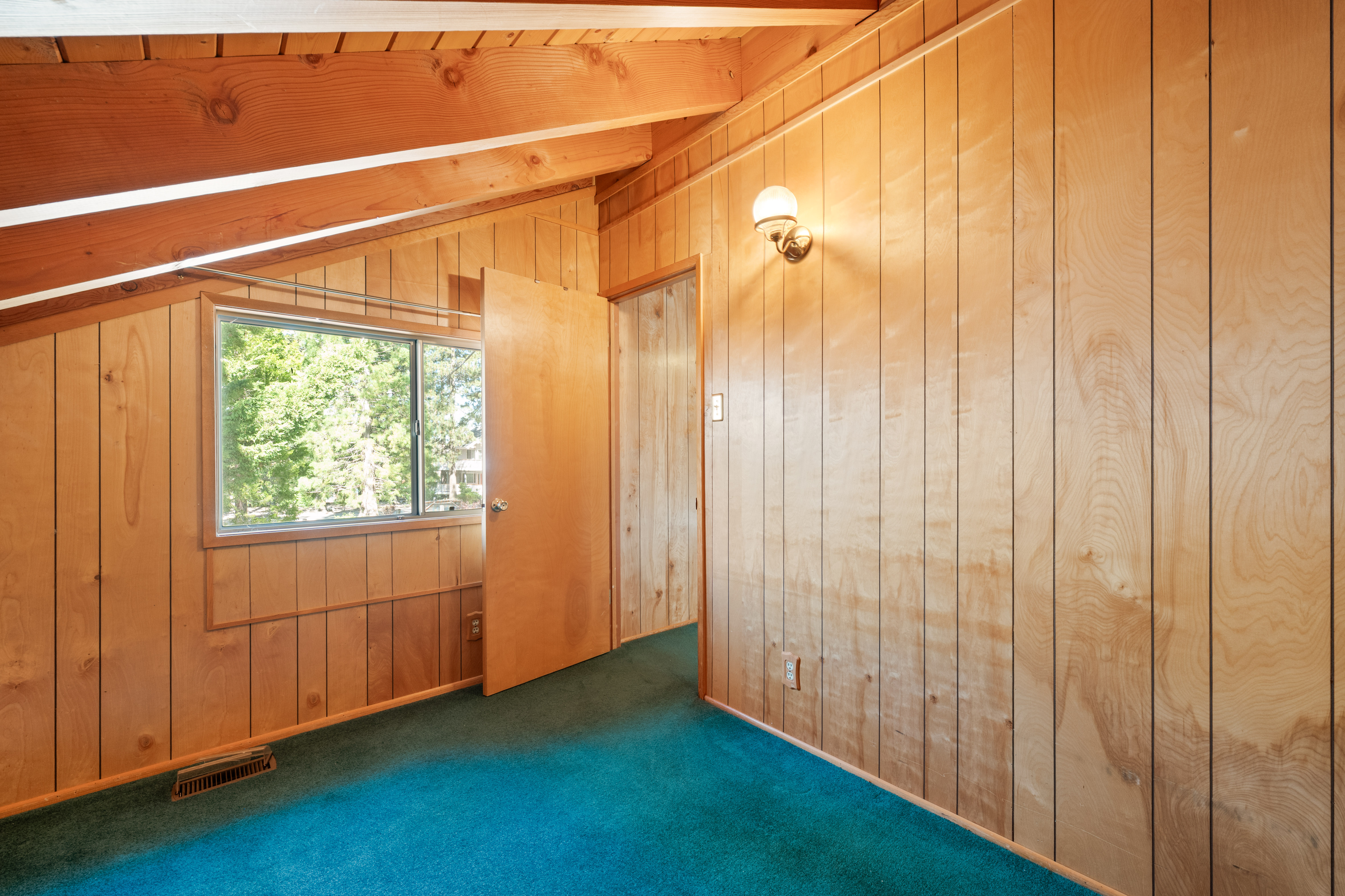  769 Lowe Drive, Big Bear Lake, CA 92315 - 物件實景