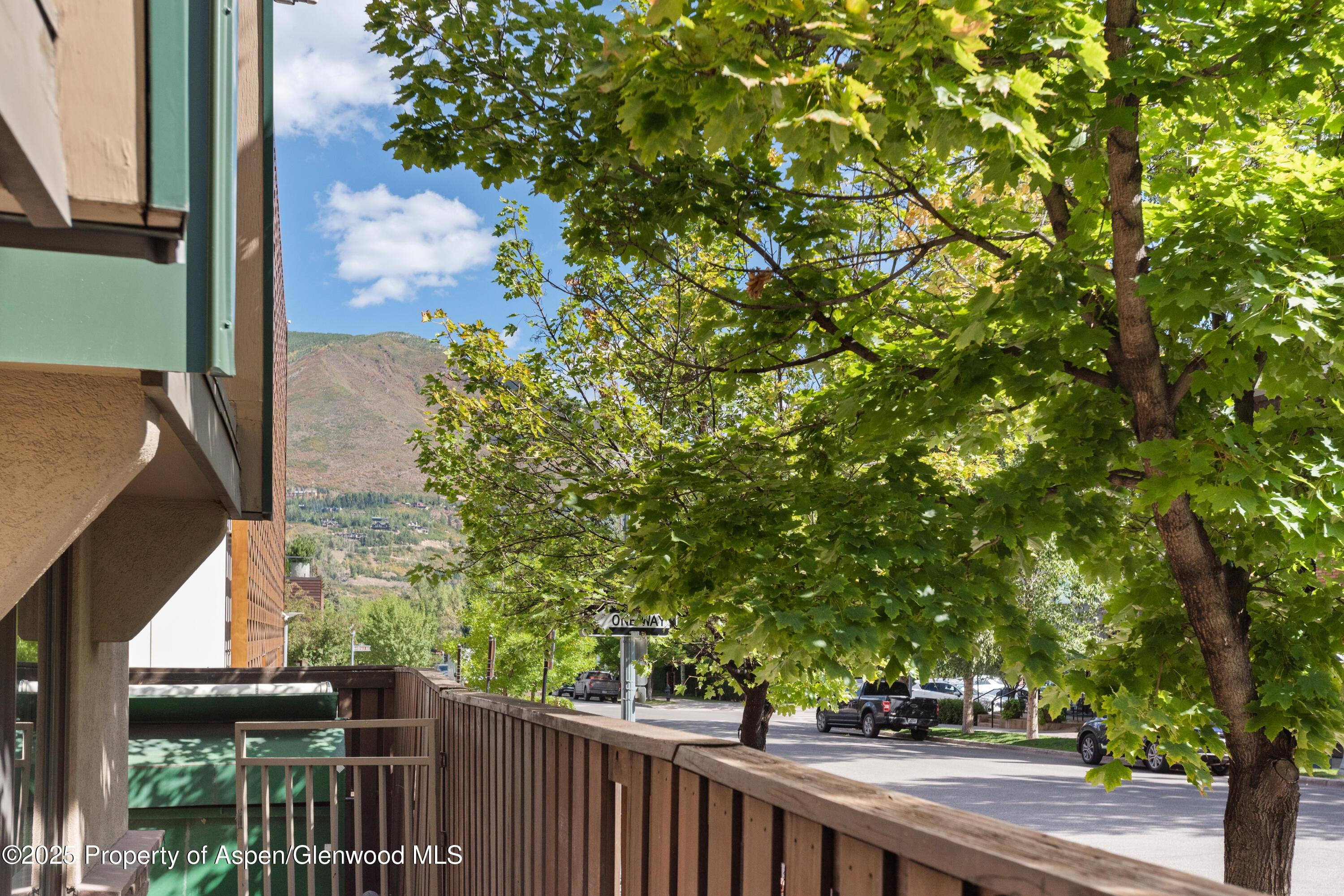 Aspen, Colorado, 81611, United States, 2 Bedrooms Bedrooms, ,1 BathroomBathrooms,Residential,For Sale,1826750