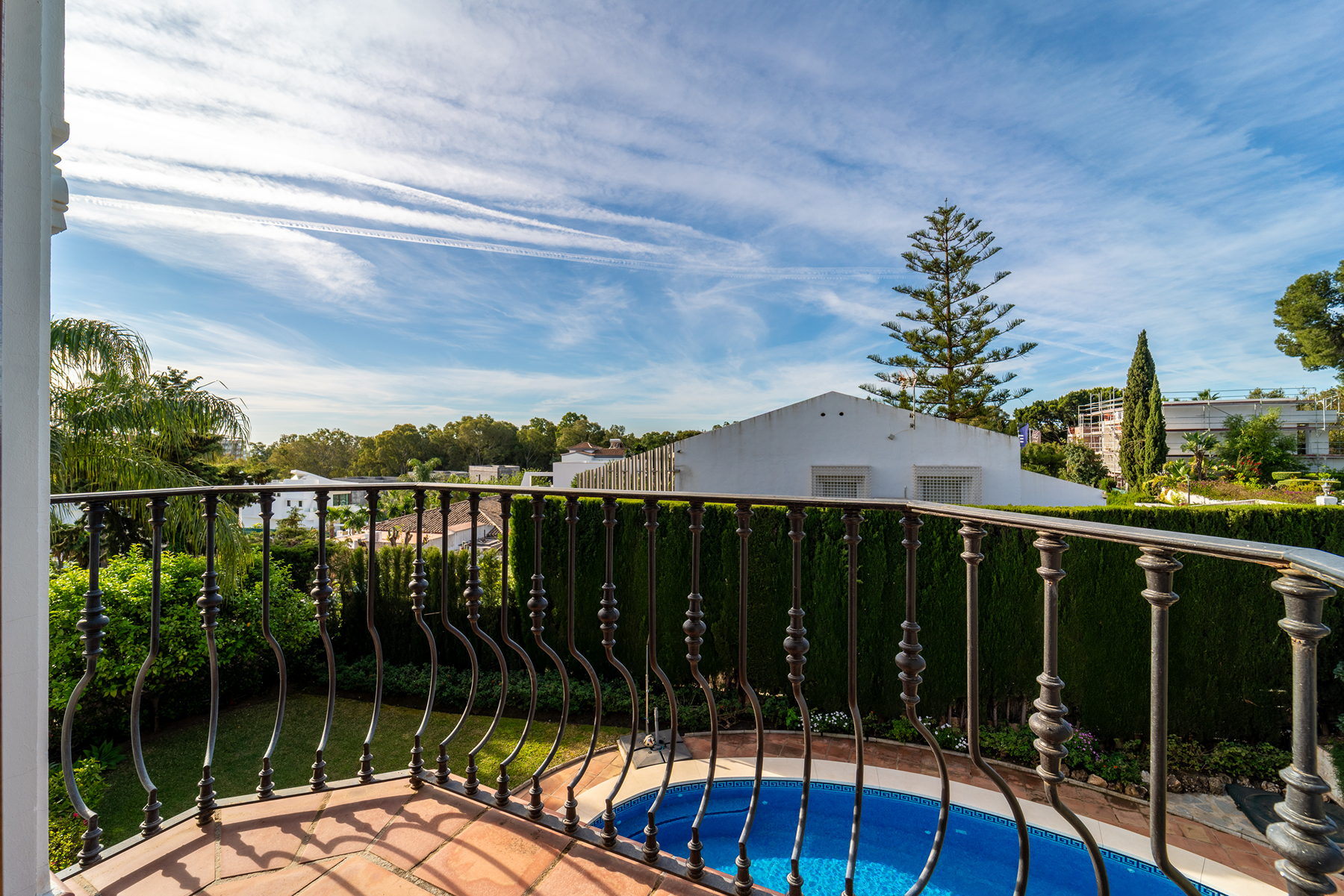  Villa with independent apartment in Nueva Milla de Oro, Estepona - 物件實景