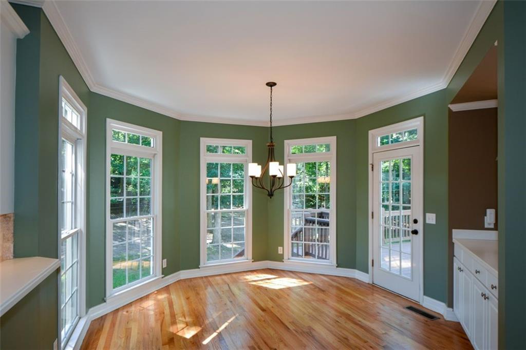 Alpharetta, Georgia, 30022, United States, 5 Bedrooms Bedrooms, ,5 BathroomsBathrooms,Residential,For Sale,2002154