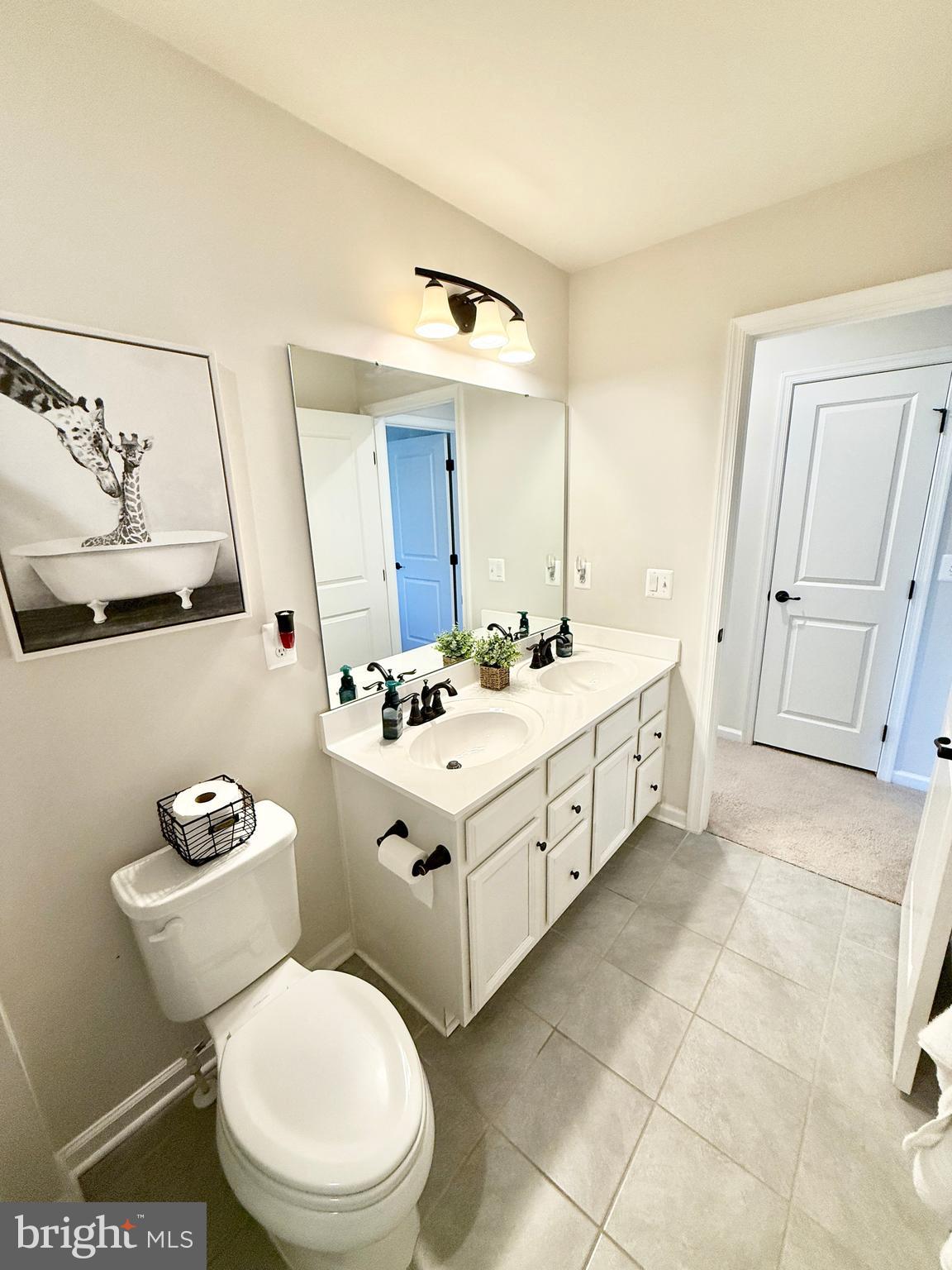 Stafford, Virginia, 22554, United States, 5 Bedrooms Bedrooms, ,4 BathroomsBathrooms,Residential,For Sale,2009953