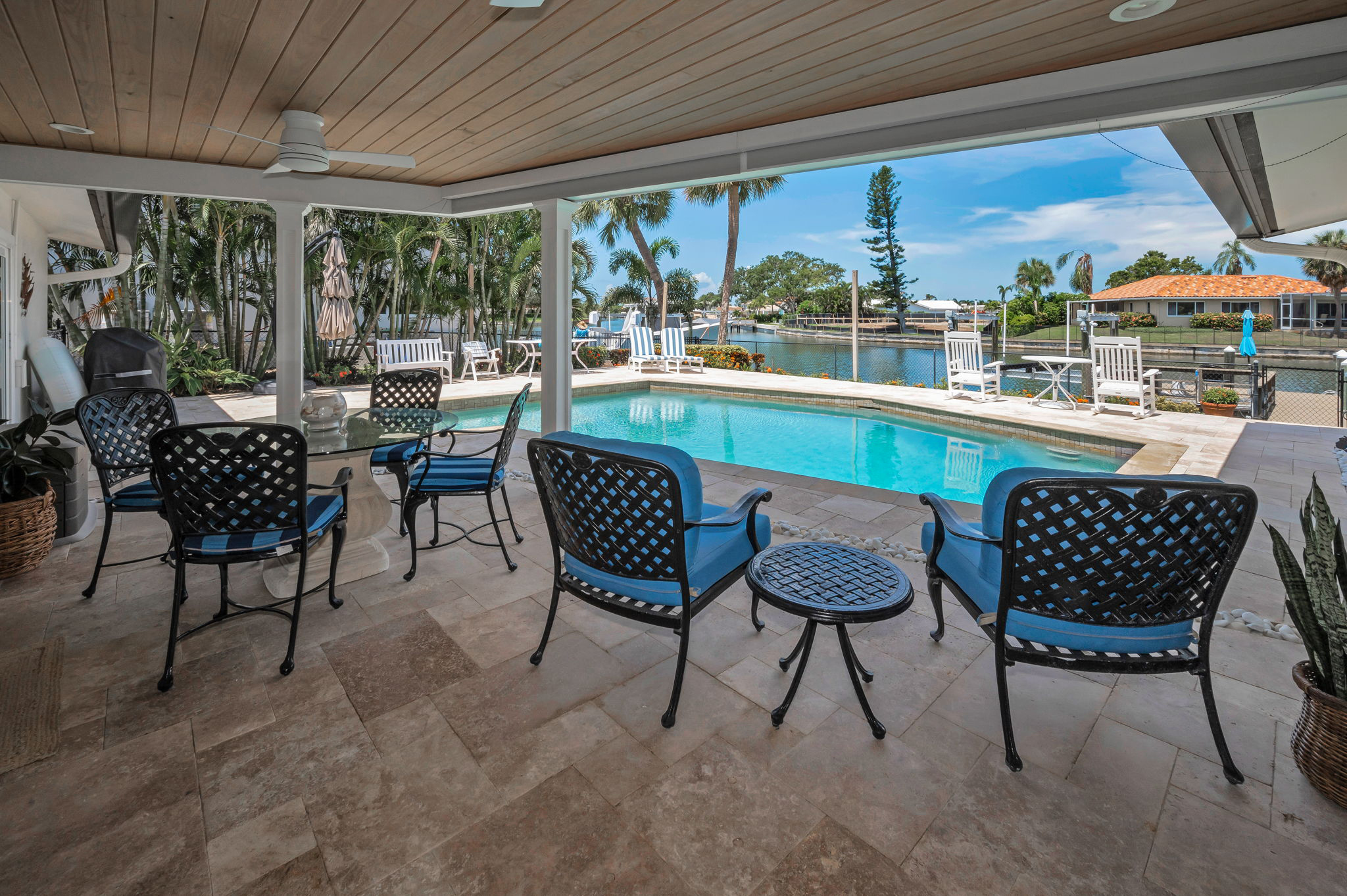 St Petersburg, Florida, 33703, United States, 4 Bedrooms Bedrooms, ,3 BathroomsBathrooms,Residential,For Sale,1978536