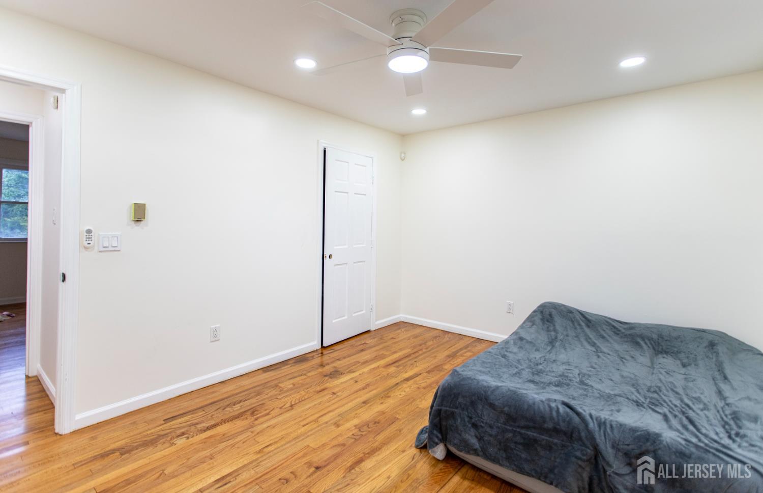 Toms River, New Jersey, 08757, United States, 4 Bedrooms Bedrooms, ,2 BathroomsBathrooms,Residential,For Sale,1982321