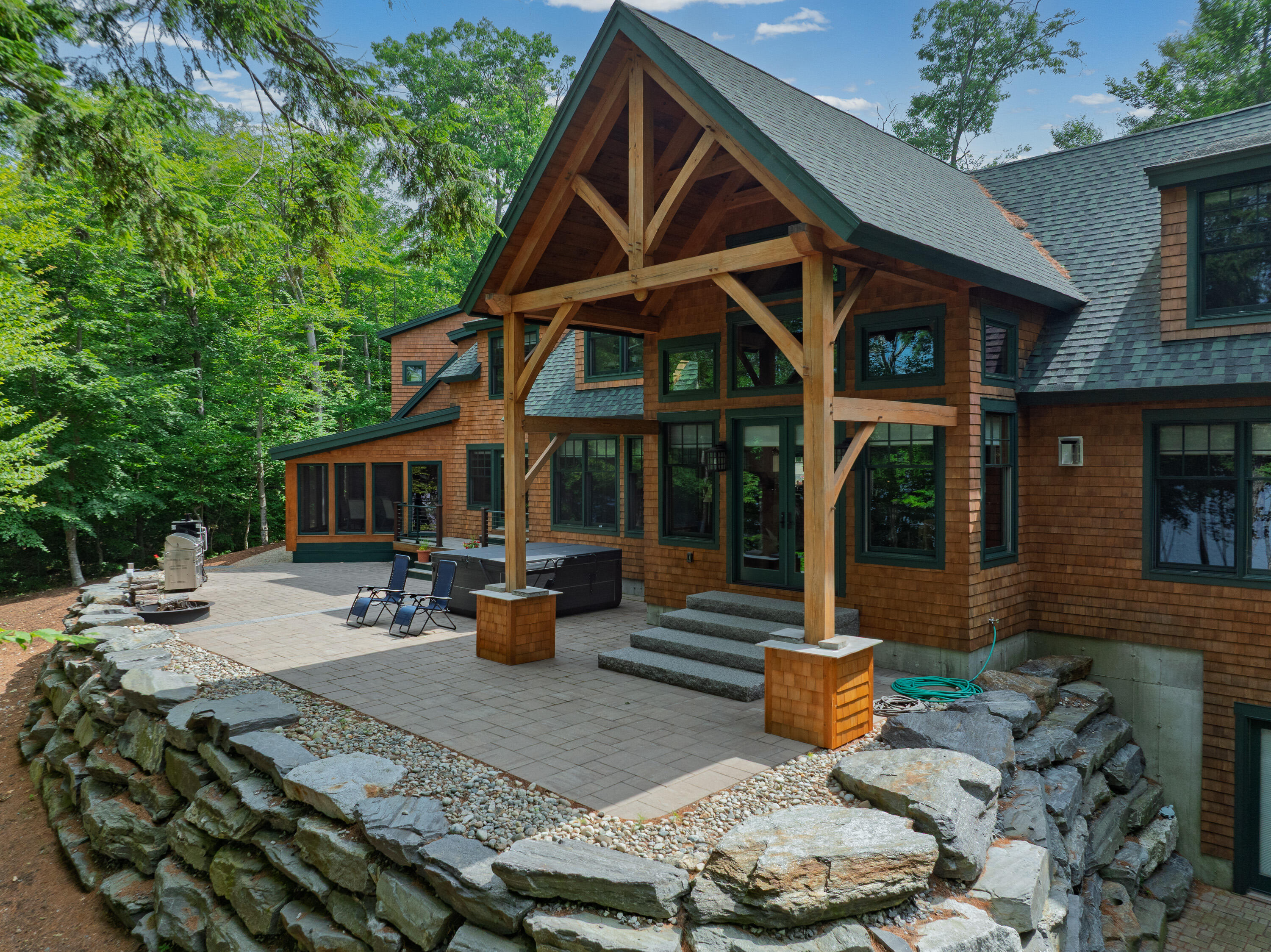 Harrison, Maine, 04040, United States, 5 Bedrooms Bedrooms, ,4 BathroomsBathrooms,Residential,For Sale,1885742