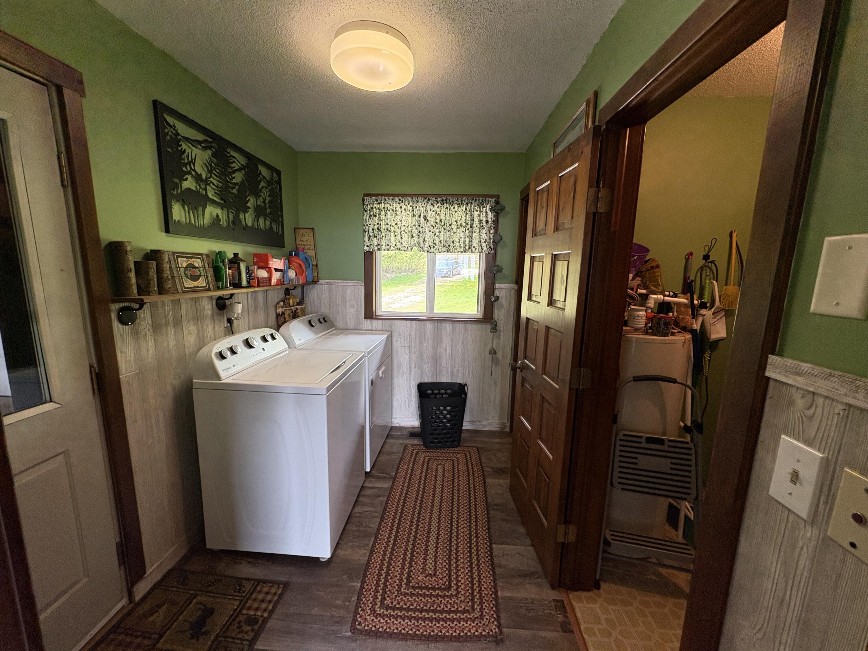 Naubinway, Michigan, 49762, United States, 3 Bedrooms Bedrooms, ,2 BathroomsBathrooms,Residential,For Sale,1840338
