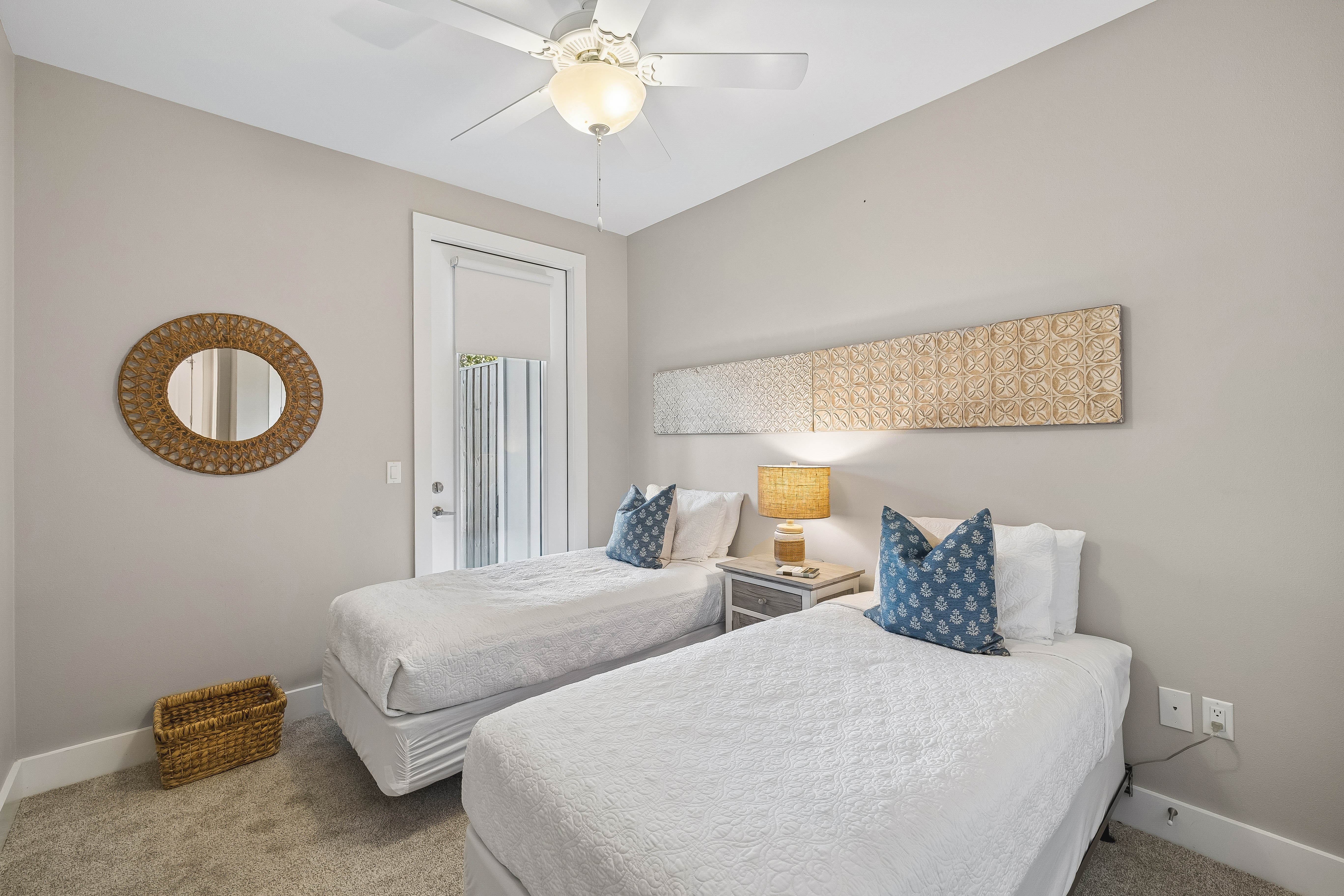  Furnished Seagrove Retreat with Garage Steps from the Pool & Near the Beach - 物件實景