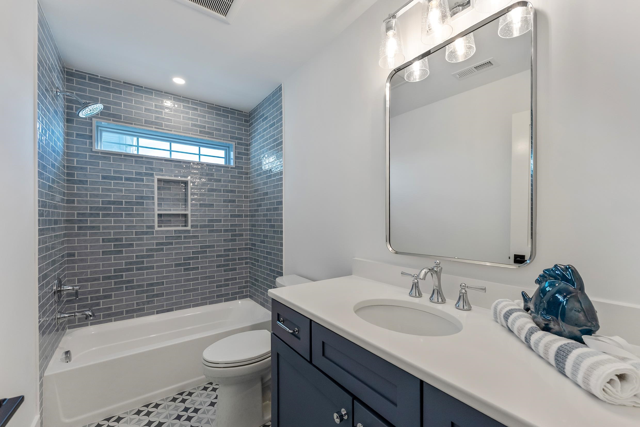 North Wildwood, New Jersey, 08260, United States, 5 Bedrooms Bedrooms, ,4 BathroomsBathrooms,Residential,For Sale,1977306