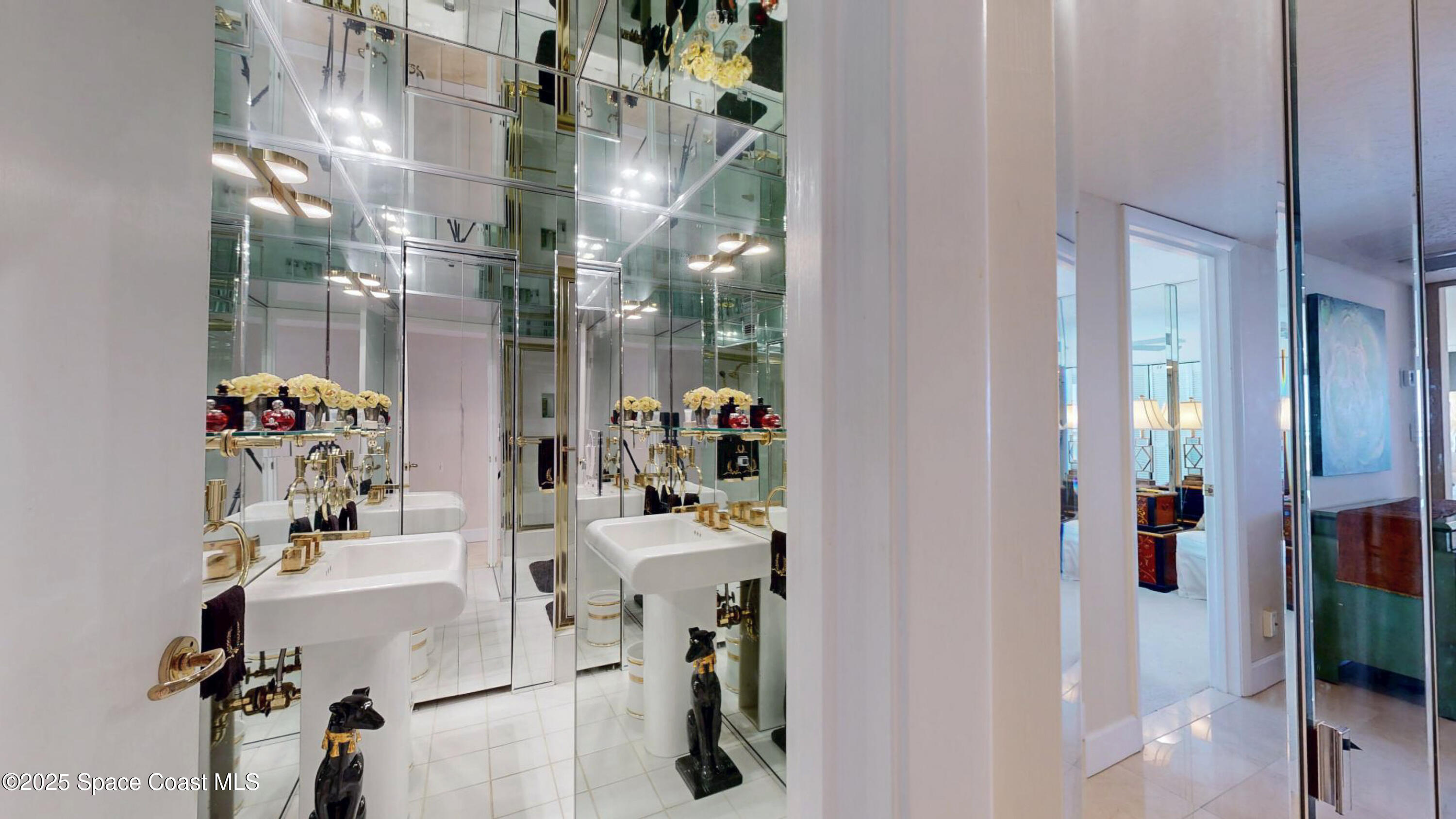 Cocoa Beach, Florida, 32931, United States, 2 Bedrooms Bedrooms, ,2 BathroomsBathrooms,Residential,For Sale,1991953