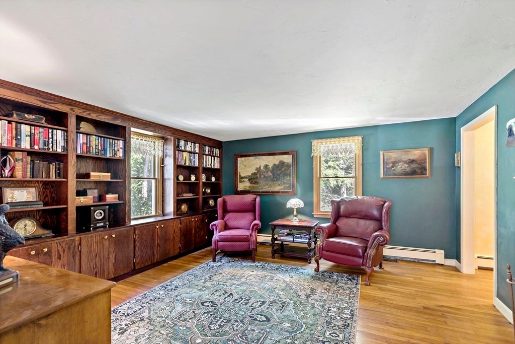 Carver, Massachusetts, 02330, United States, 3 Bedrooms Bedrooms, ,3 BathroomsBathrooms,Residential,For Sale,1929096