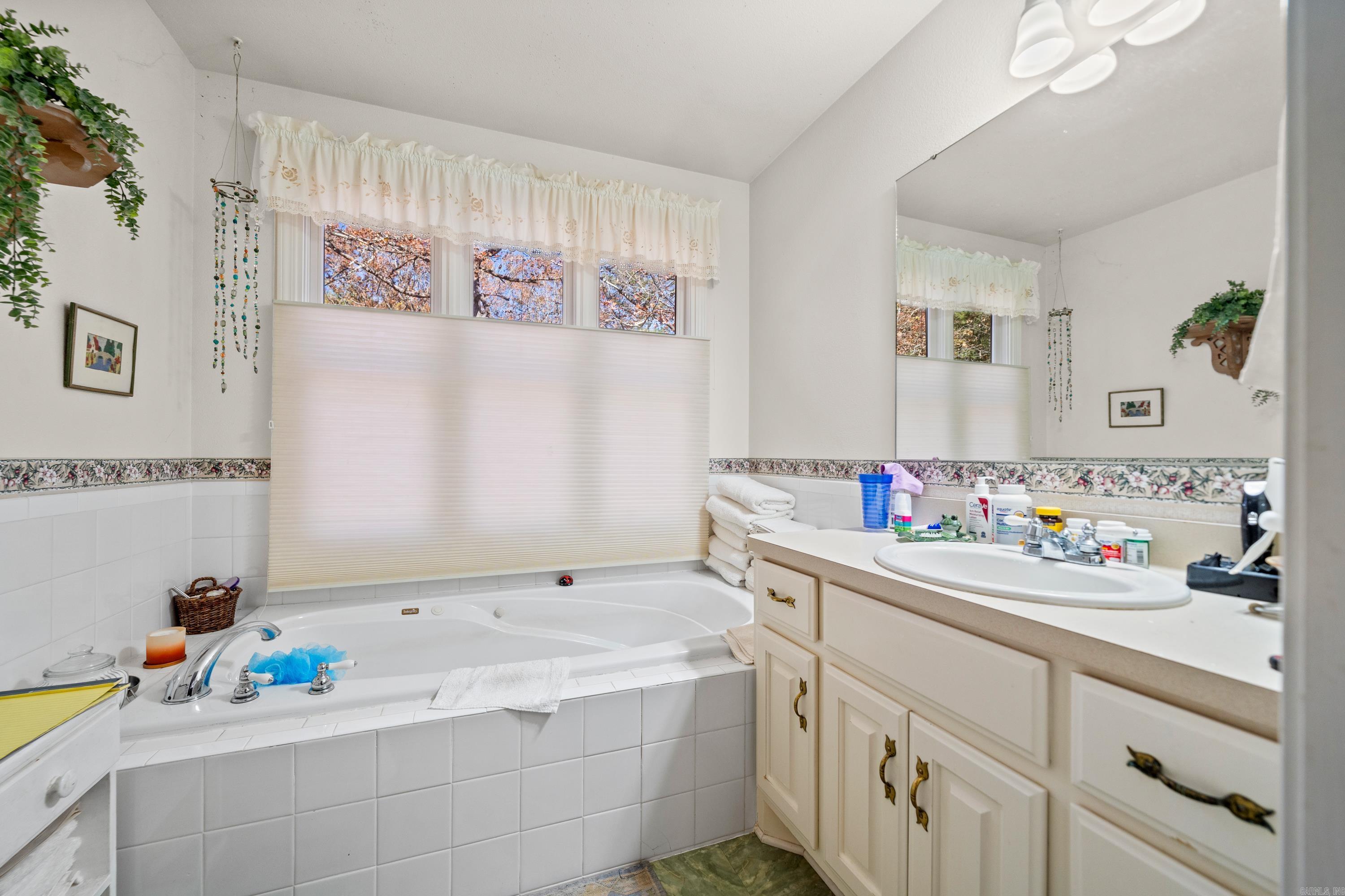 Jessieville, Arkansas, 71949, United States, 10 Bedrooms Bedrooms, ,11 BathroomsBathrooms,Residential,For Sale,2008593