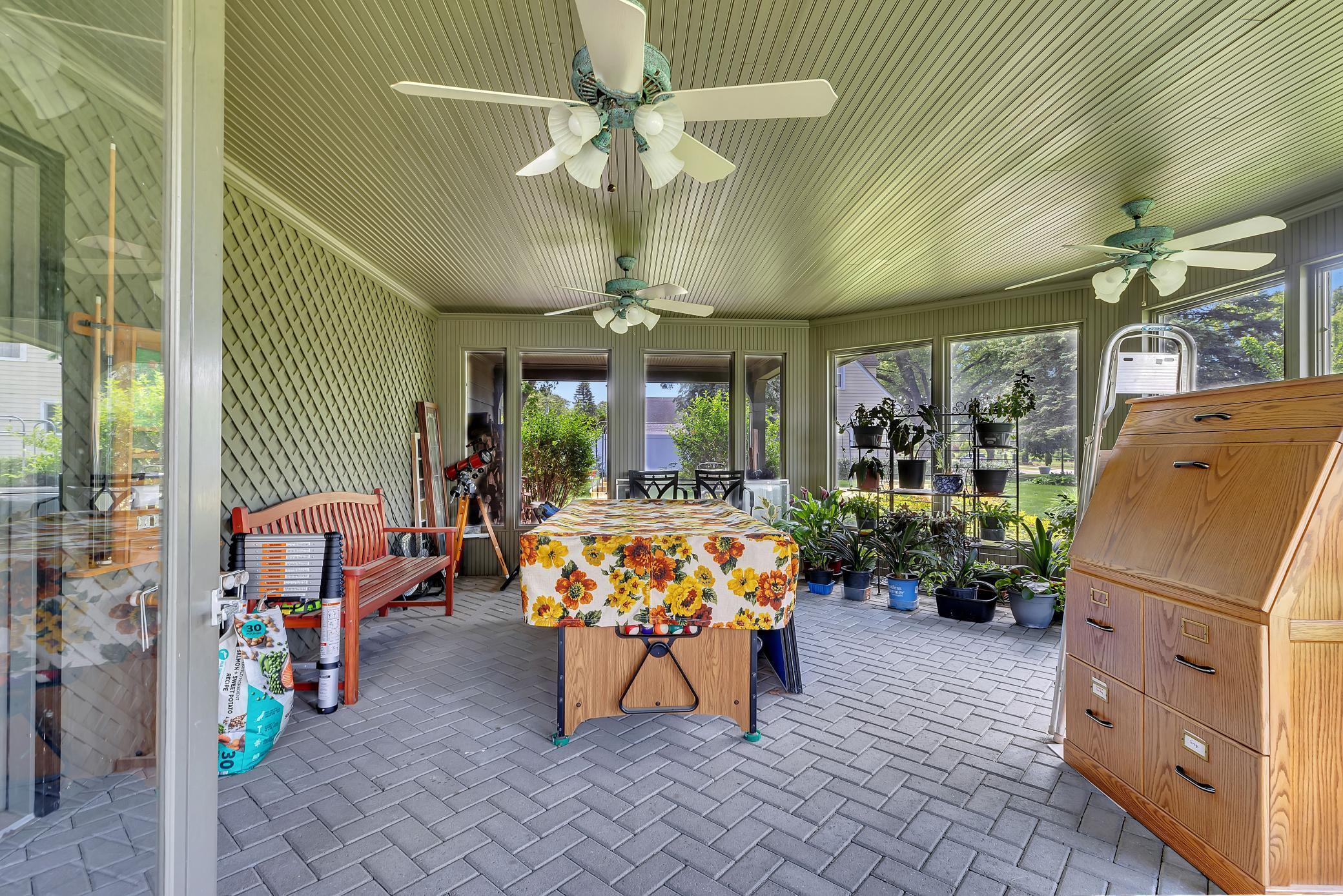 Saint Cloud, Minnesota, 56304, United States, 4 Bedrooms Bedrooms, ,4 BathroomsBathrooms,Residential,For Sale,1836908
