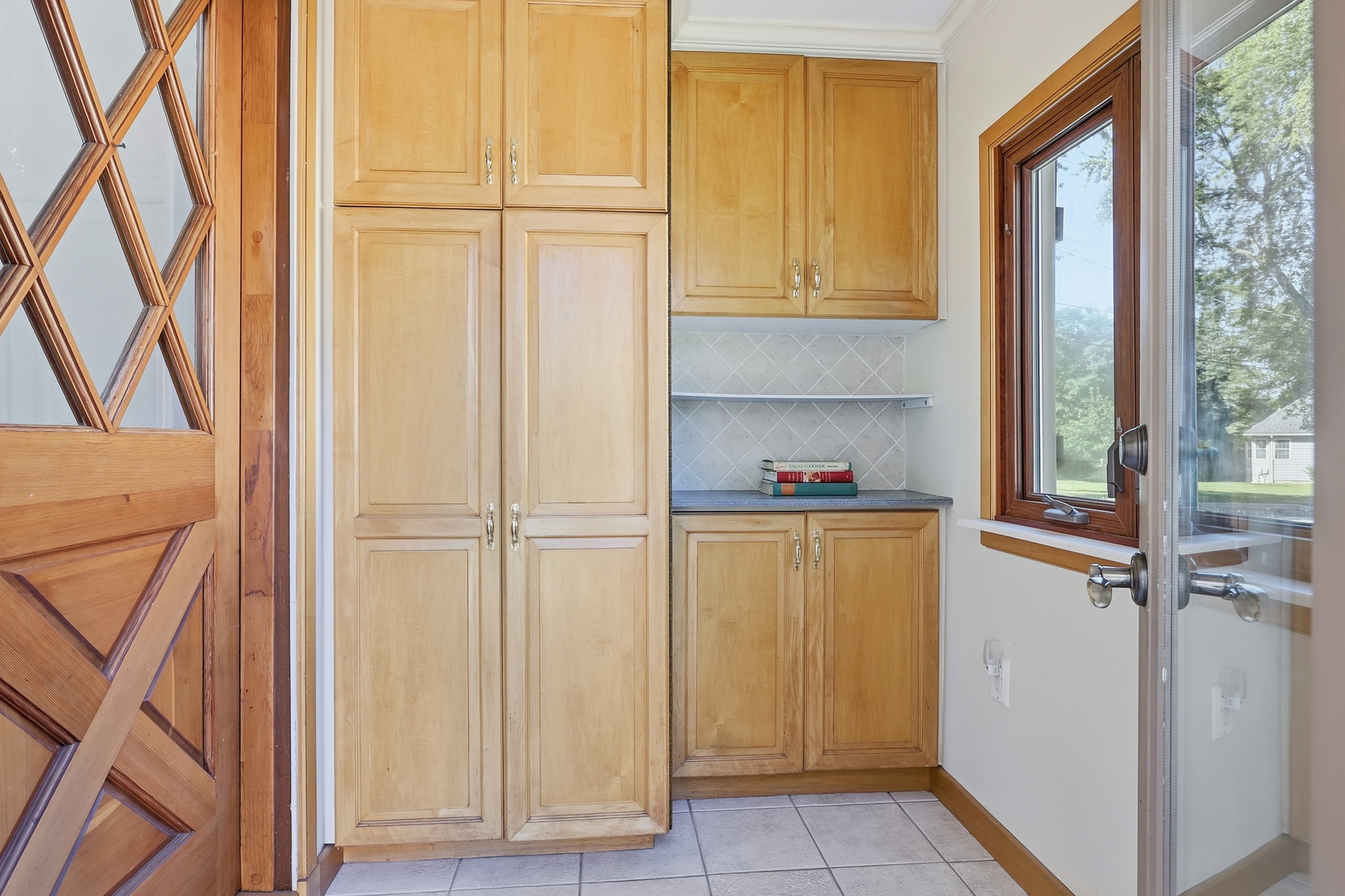  4 Nevada Road, Burlington, MA 01803 - 物件實景