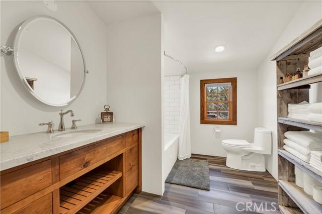 Murrieta, California, 92562, United States, 5 Bedrooms Bedrooms, ,6 BathroomsBathrooms,Residential,For Sale,1908837