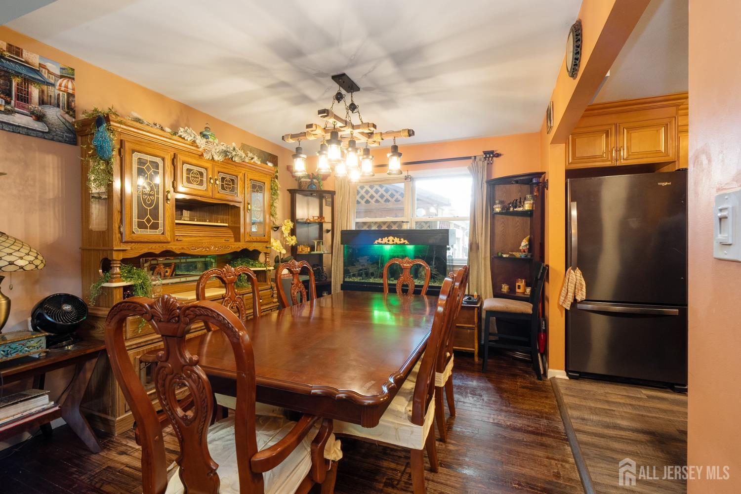 North Brunswick, New Jersey, 08902, United States, 4 Bedrooms Bedrooms, ,3 BathroomsBathrooms,Residential,For Sale,1979106