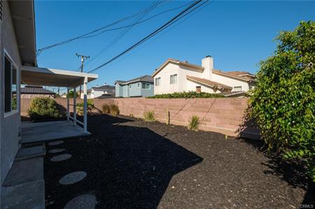 Compton, California, 90222, United States, 3 Bedrooms Bedrooms, ,3 BathroomsBathrooms,Residential,For Sale,1985749