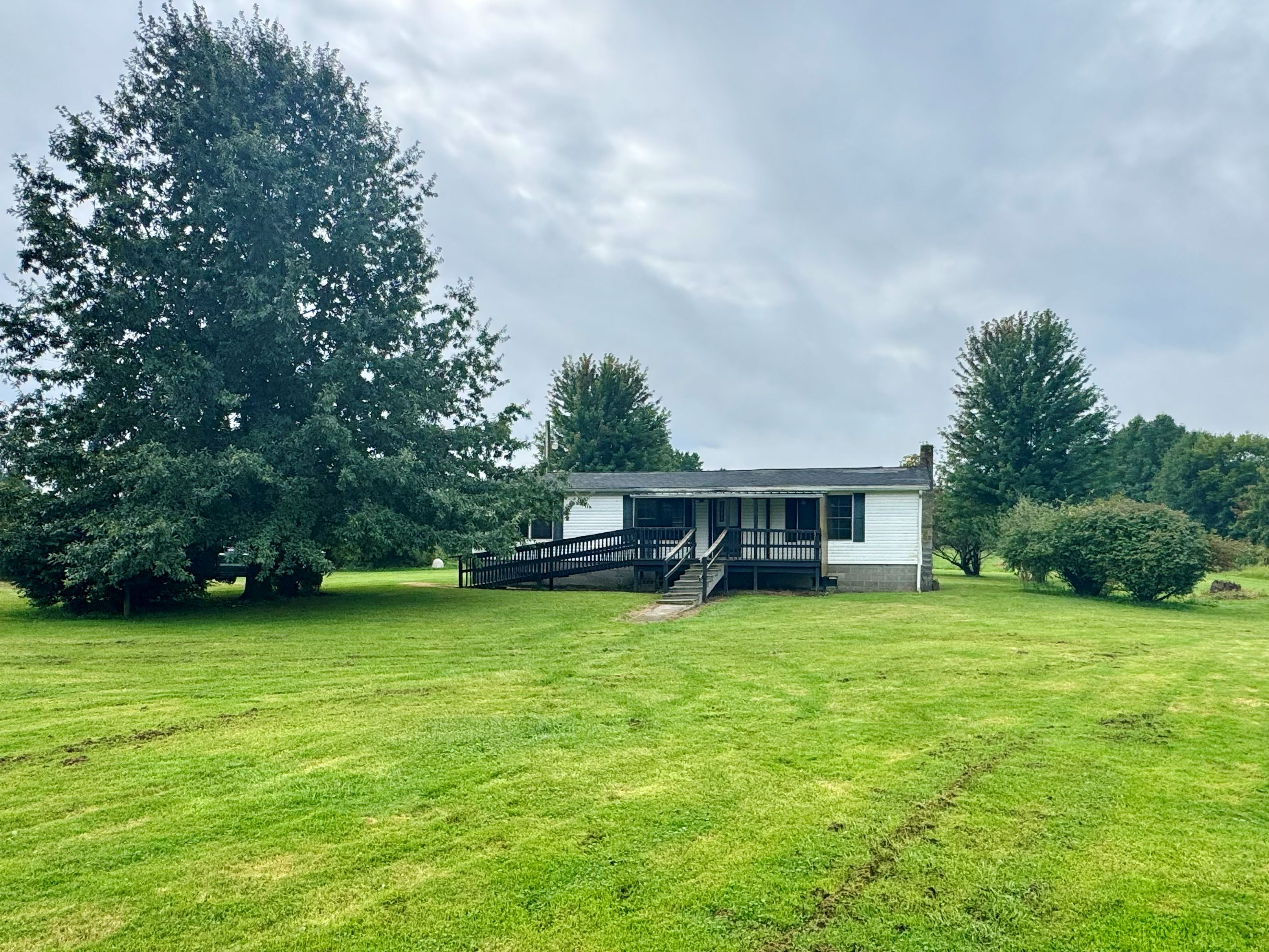 Ellsworth Rd, North Jackson, OH 44451